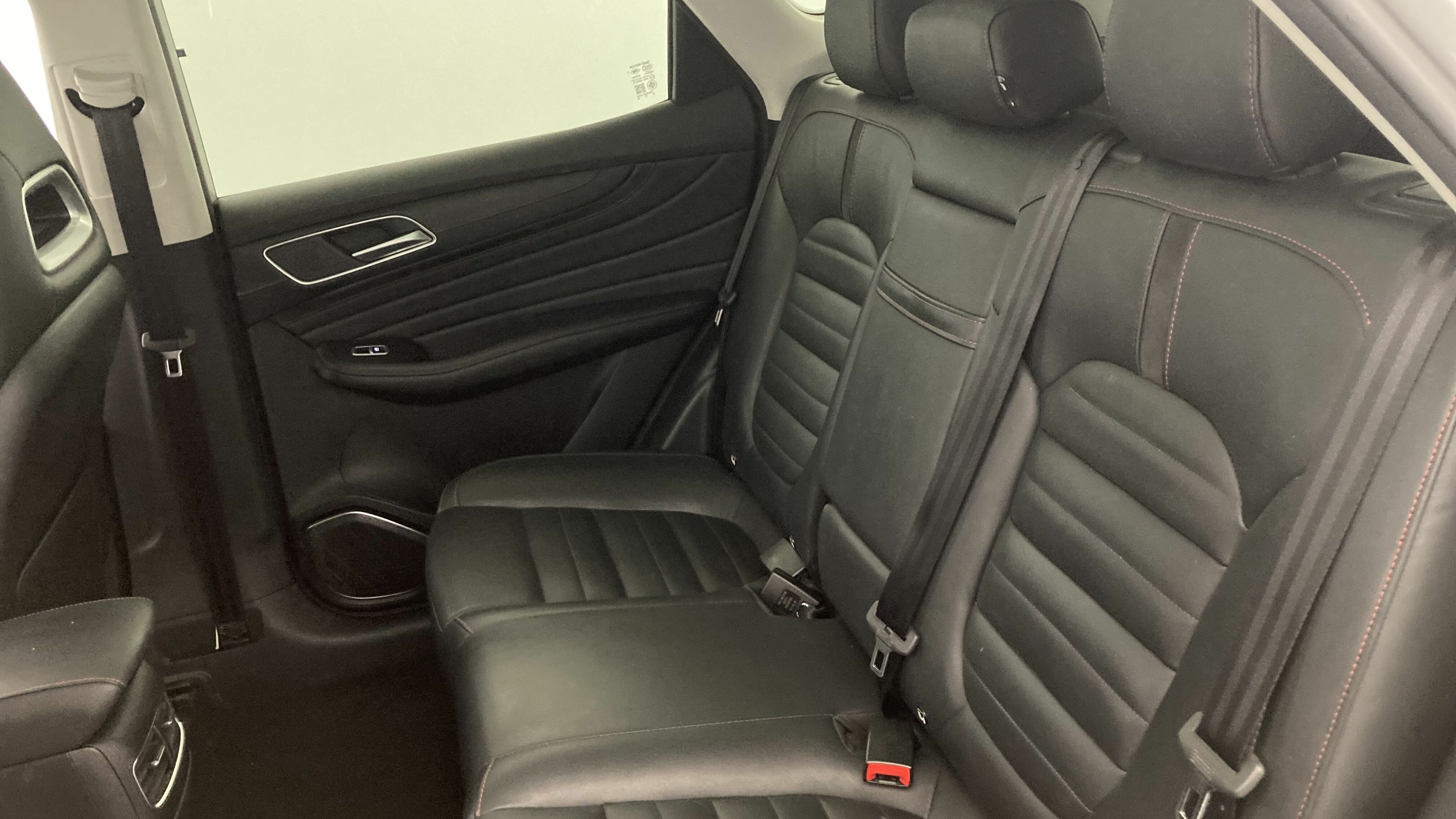 mg hs luxury 1.5 T-GDI 162 AT 2023 medal silver 20