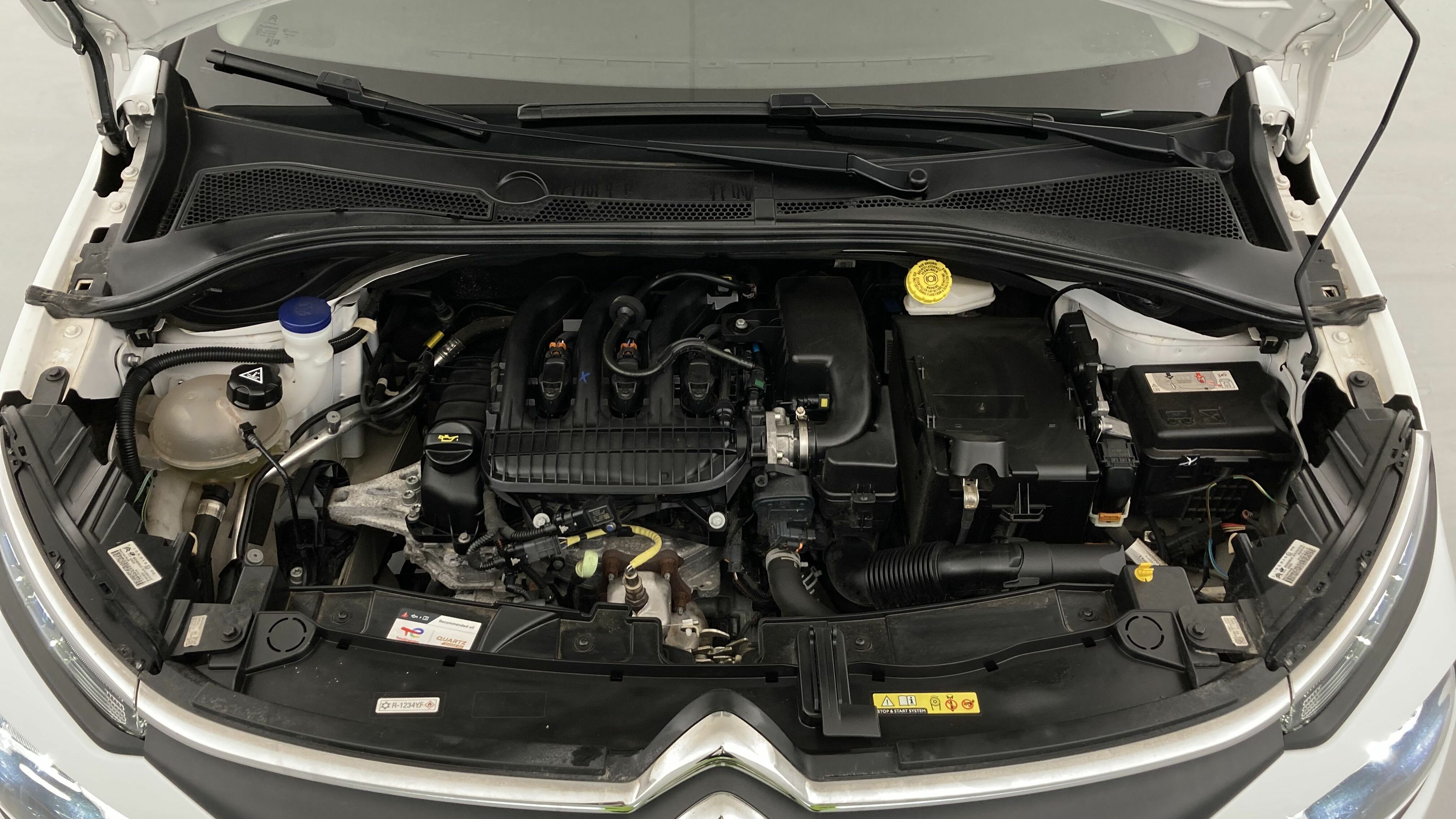 citroen c3 origin max 1.2 PURETECH 83 2024 blanco banquise / negro 25