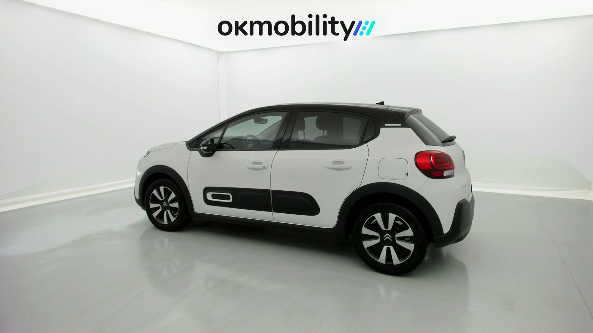 citroen c3 origin max 1.2 PURETECH 83 2024 blanco banquise / negro 9