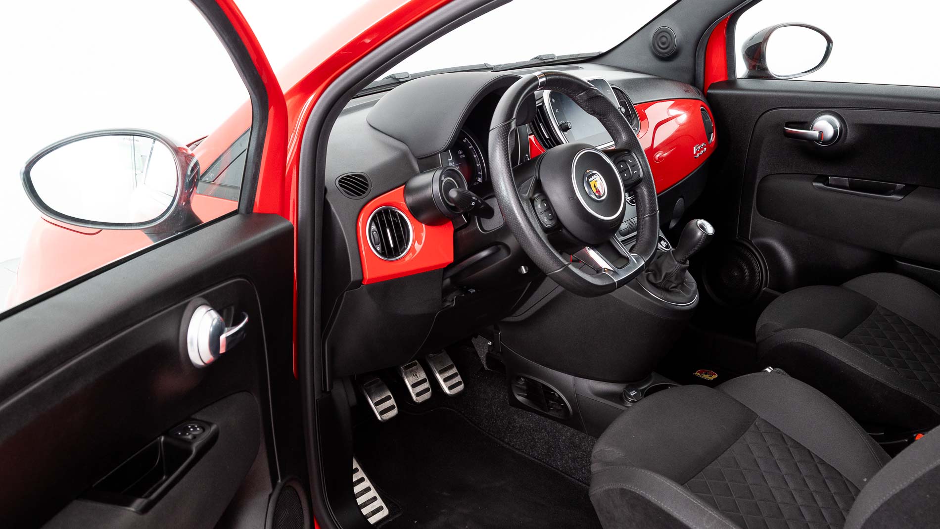abarth 595 nv 1.4 T-JET 145 2021 rojo 13