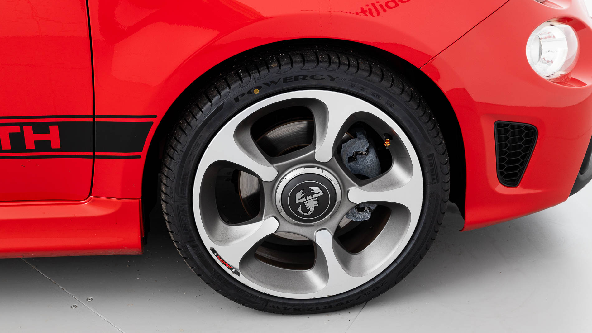 abarth 595 nv 1.4 T-JET 145 2021 rojo 29