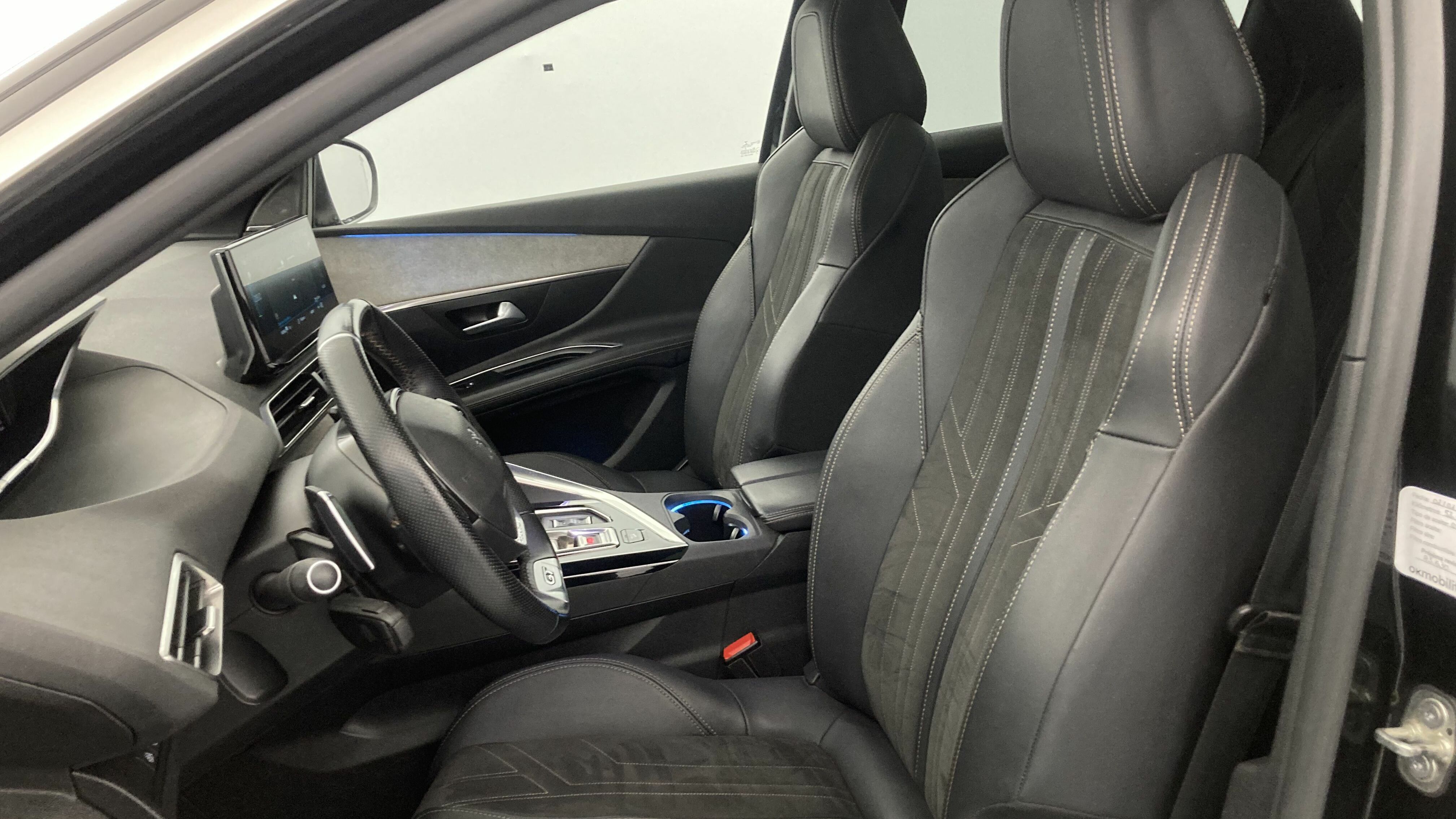peugeot 3008 gt pack 1.6 HYBRID 300 EAT PHEV 2022 negro perla nera 13
