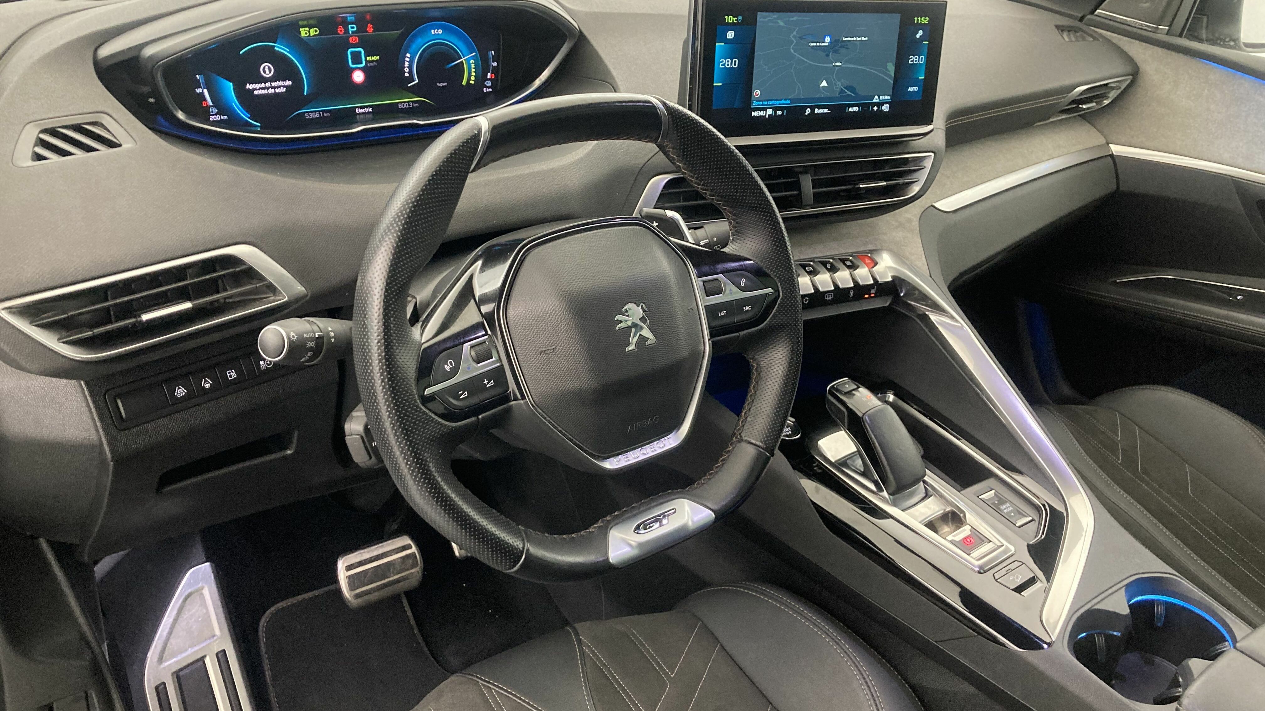 peugeot 3008 gt pack 1.6 HYBRID 300 EAT PHEV 2022 negro perla nera 14