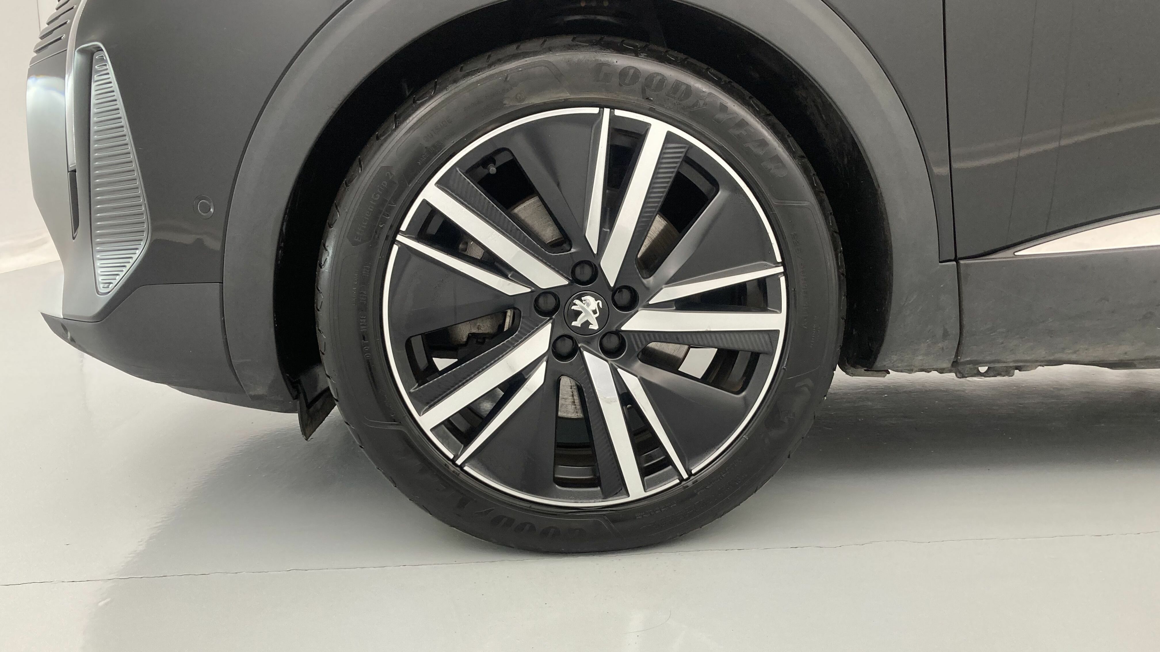 peugeot 3008 gt pack 1.6 HYBRID 300 EAT PHEV 2022 negro perla nera 26