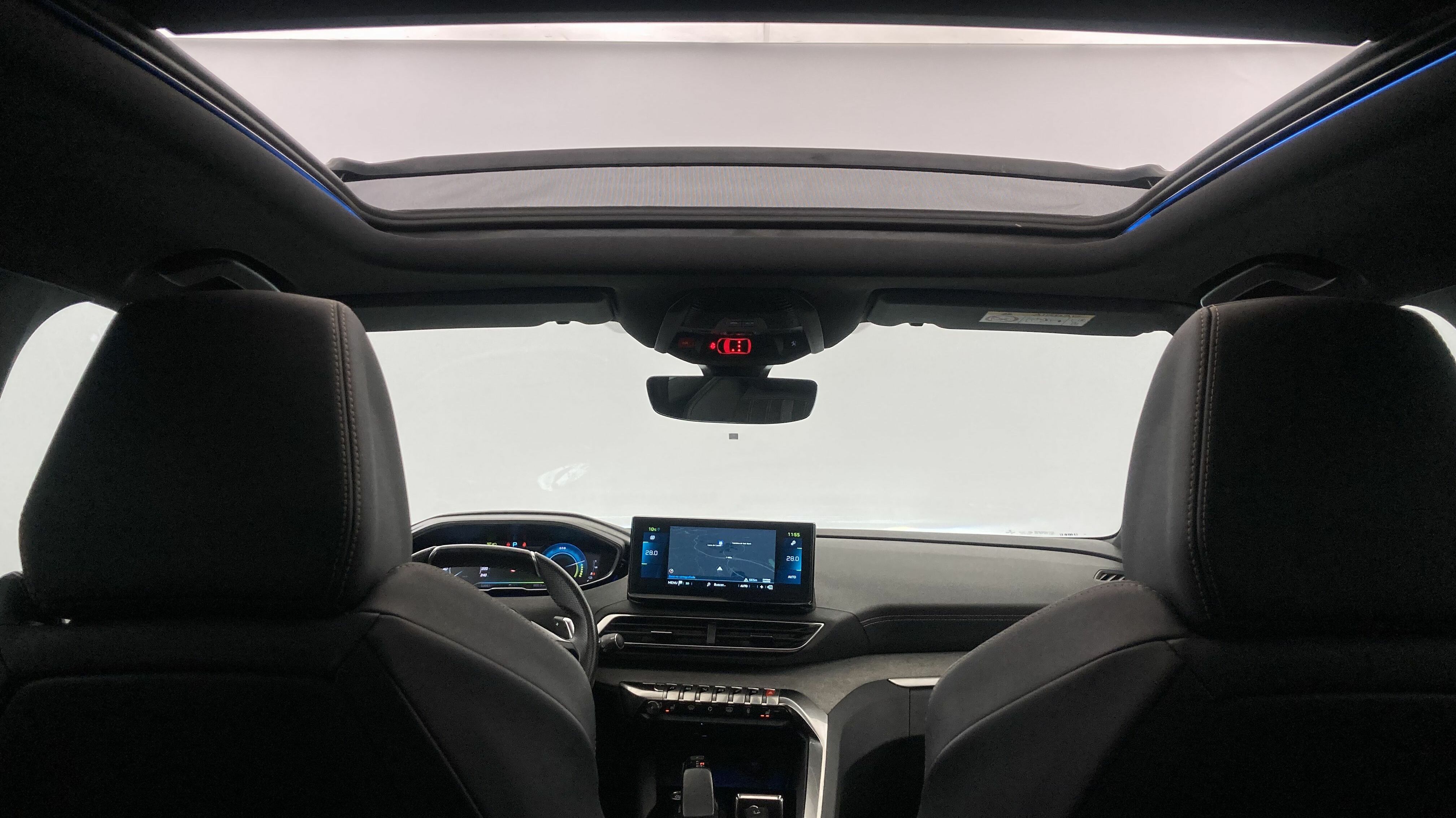 peugeot 3008 gt pack 1.6 HYBRID 300 EAT PHEV 2022 negro perla nera 33
