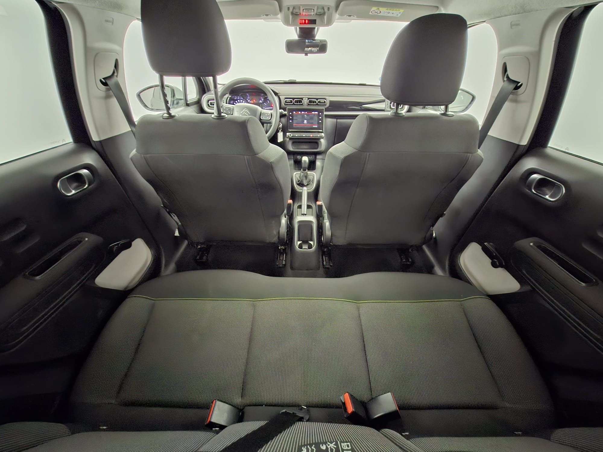 citroen c3 origin max 1.2 PURETECH 83 2024 negro perla nera / blanco 16