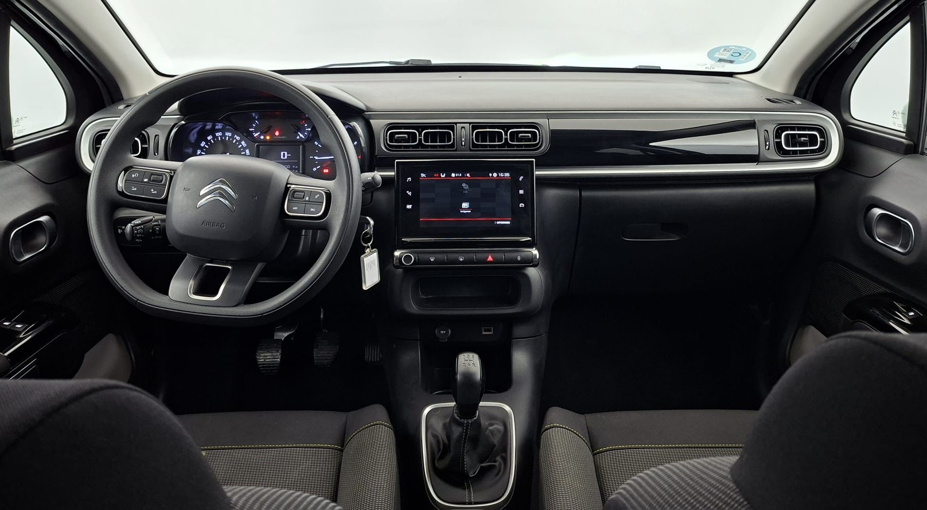 citroen c3 origin max 1.2 PURETECH 83 2024 negro perla nera / blanco 27