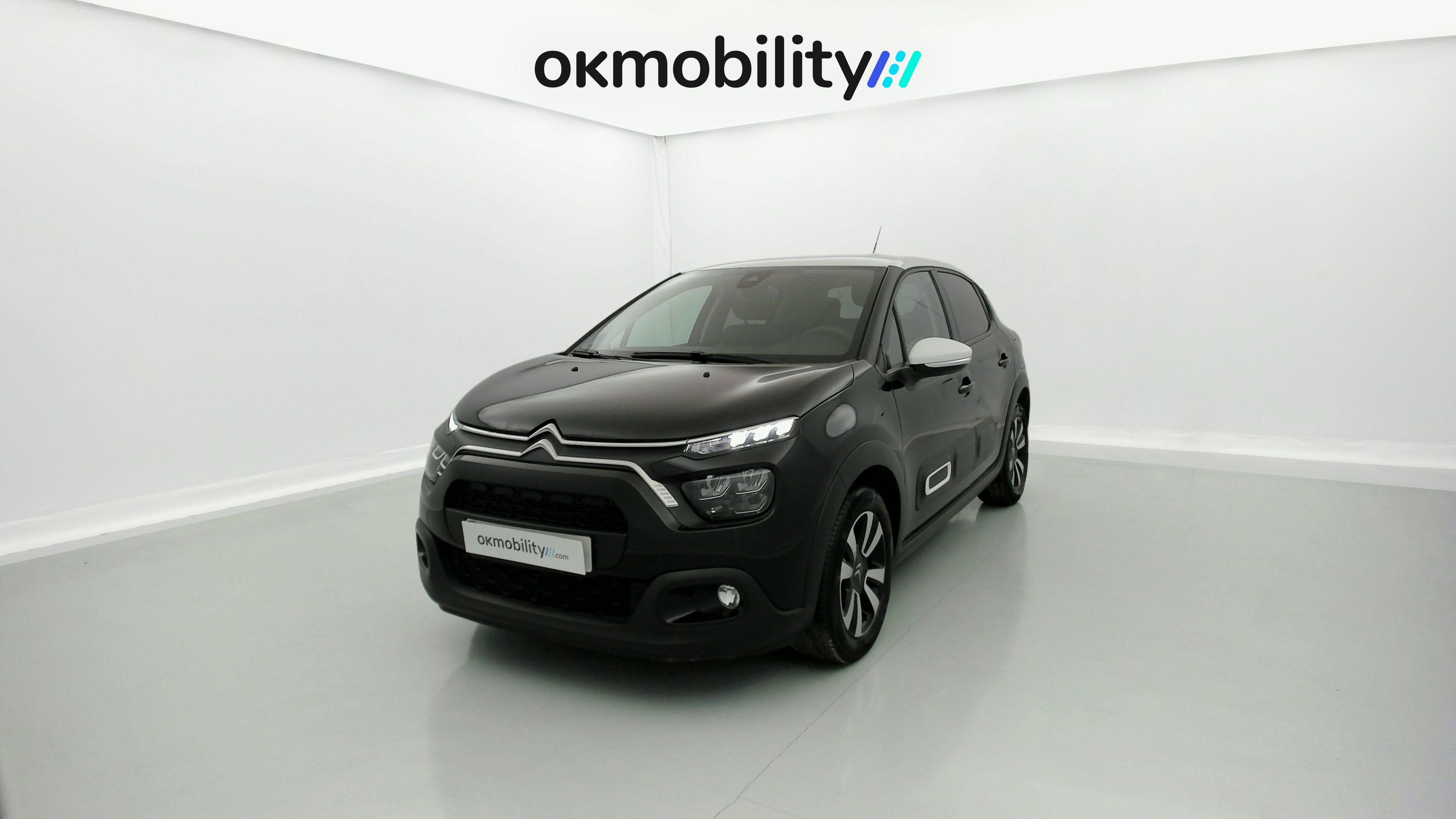 citroen c3 origin max 1.2 PURETECH 83 2024 negro perla nera / blanco 4