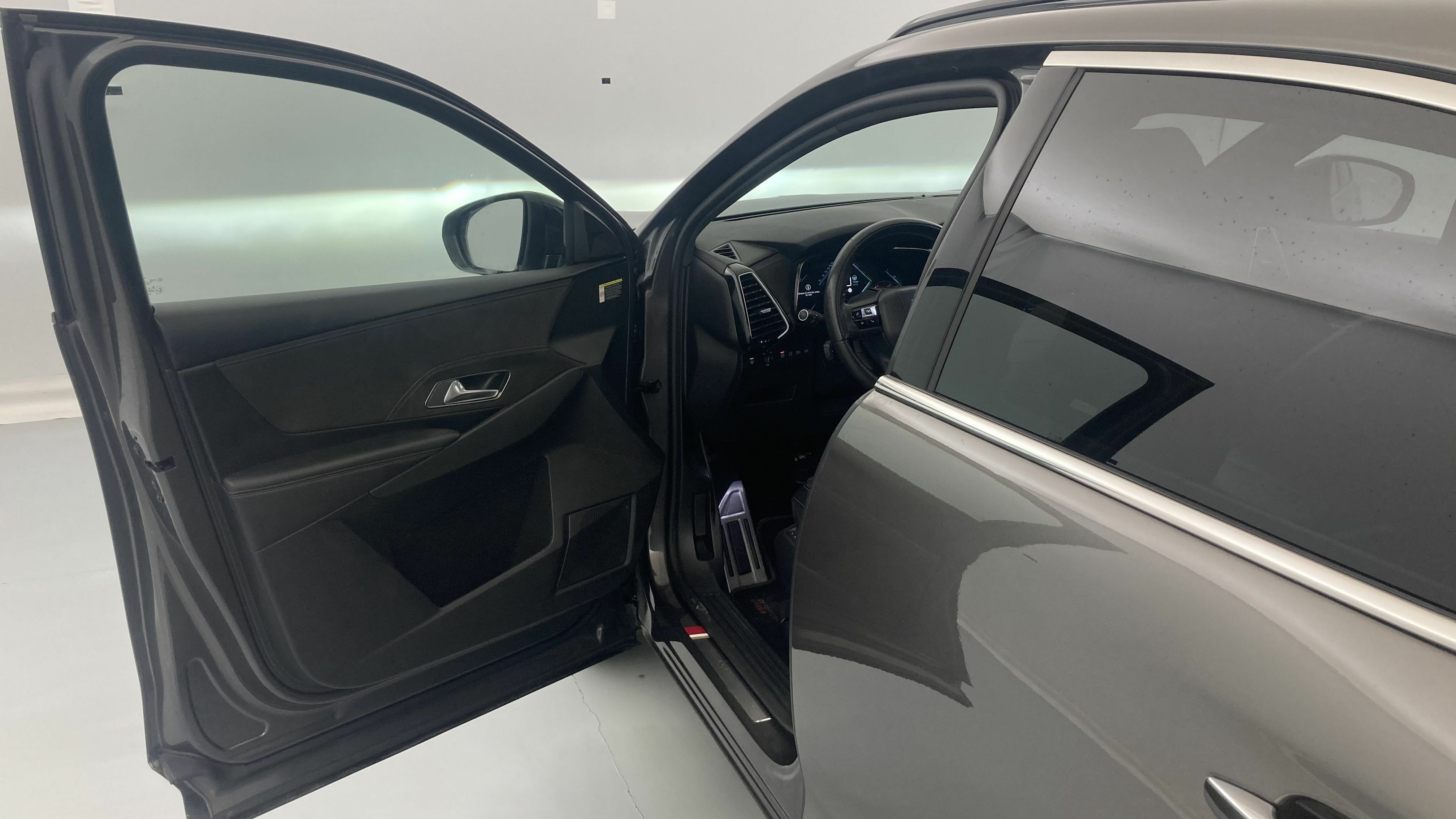 ds ds7 crossback performance line + E-TENSE 300 CA 2022 gris platino 12