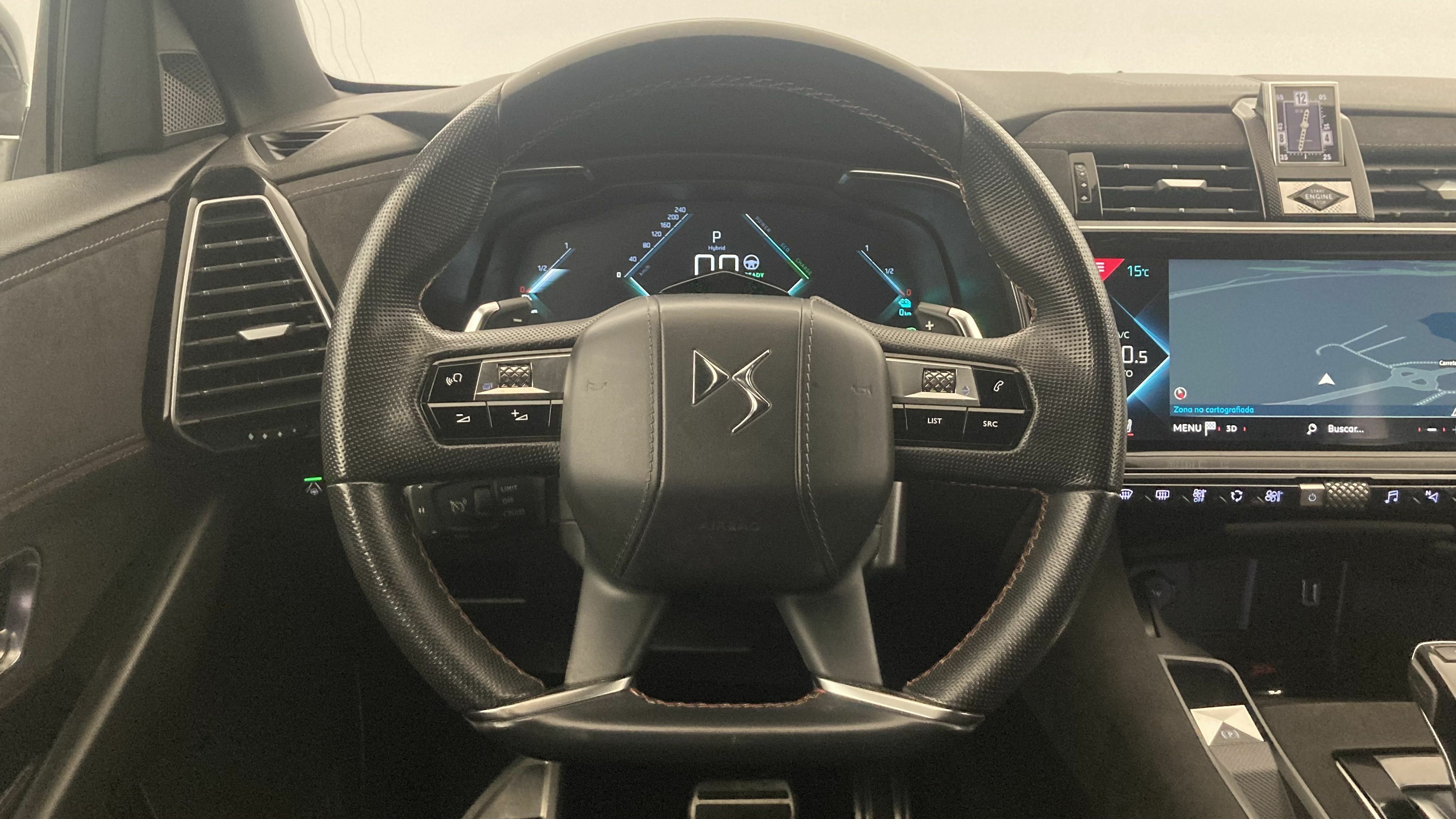 ds ds7 crossback performance line + E-TENSE 300 CA 2022 gris platino 16