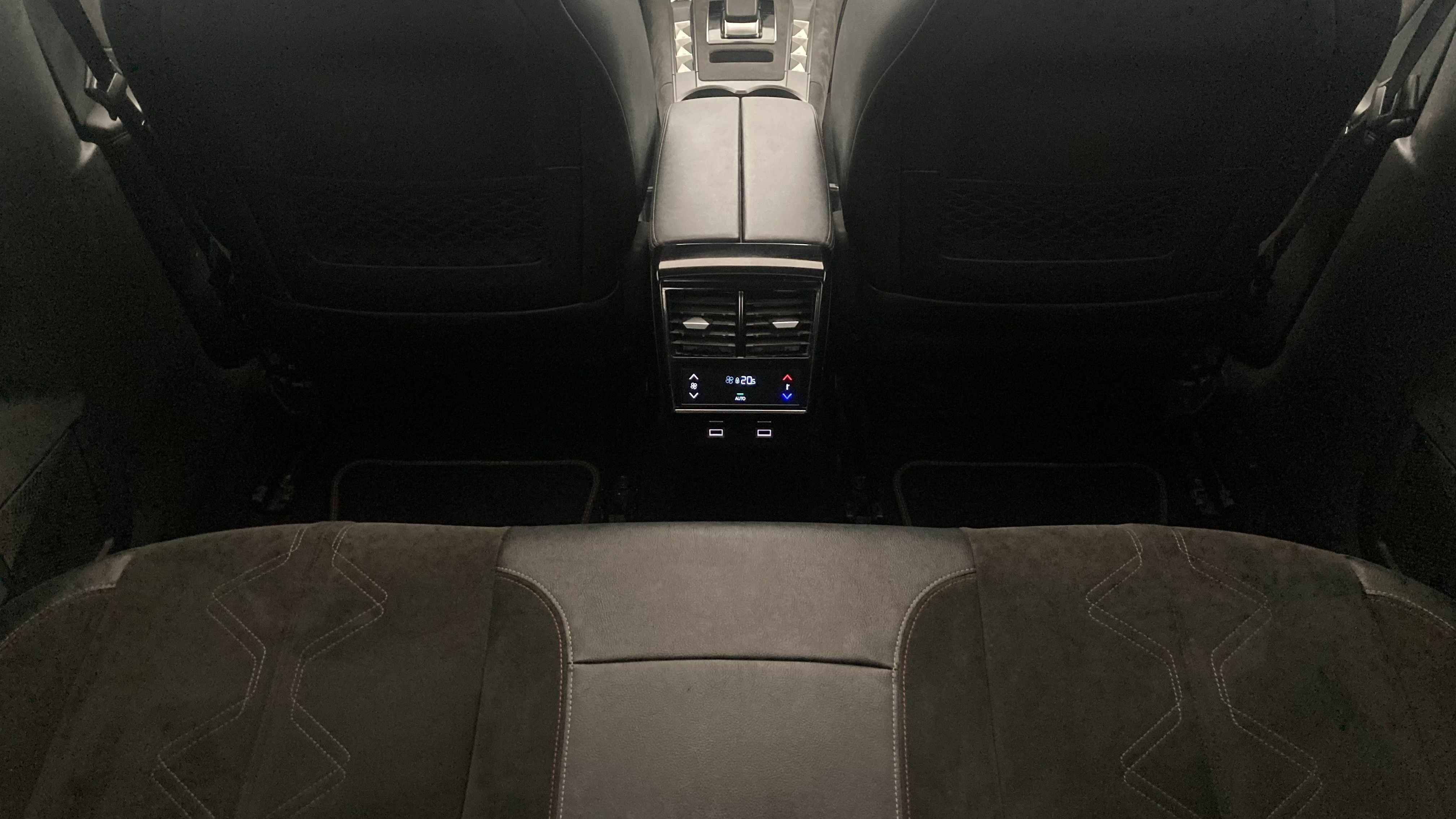 ds ds7 crossback performance line + E-TENSE 300 CA 2022 gris platino 21