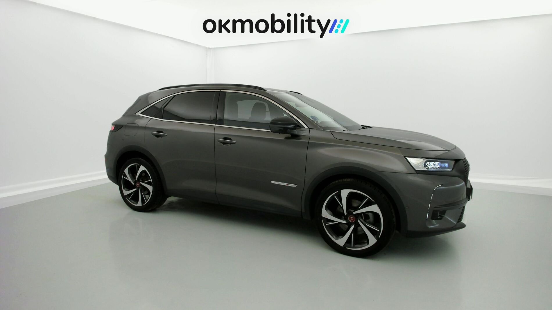ds ds7 crossback performance line + E-TENSE 300 CA 2022 gris platino 2
