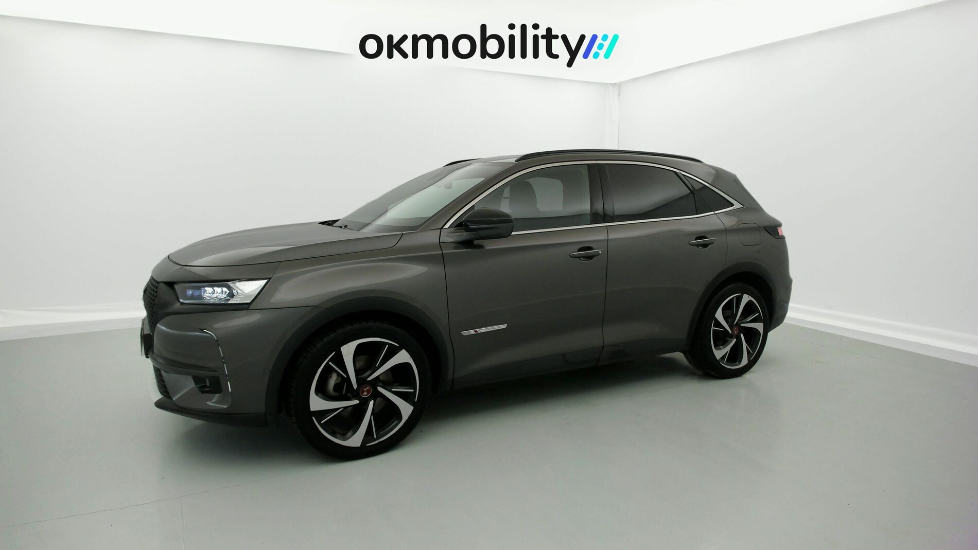 ds ds7 crossback performance line + E-TENSE 300 CA 2022 gris platino 4