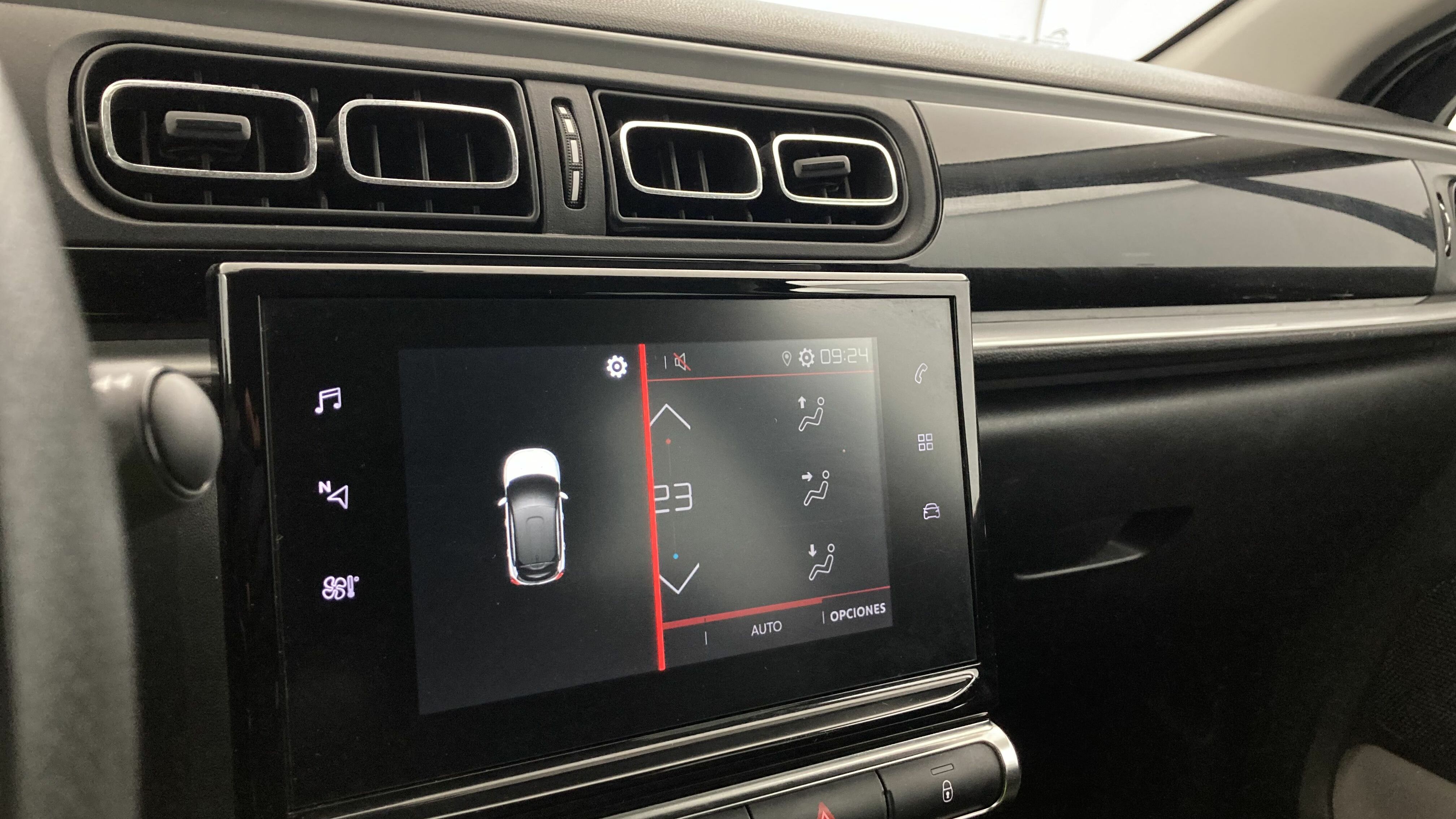 citroen c3 origin max 1.2 PURETECH 83 2024 negro perla nera / blanco 19