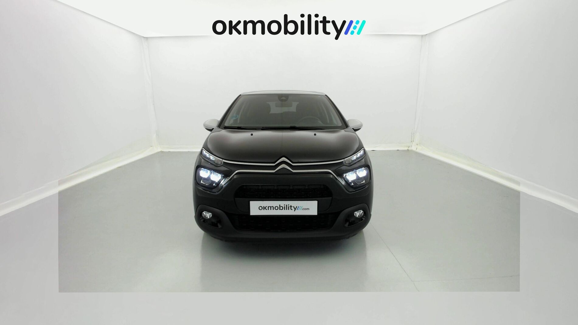 citroen c3 origin max 1.2 PURETECH 83 2024 negro perla nera / blanco 4