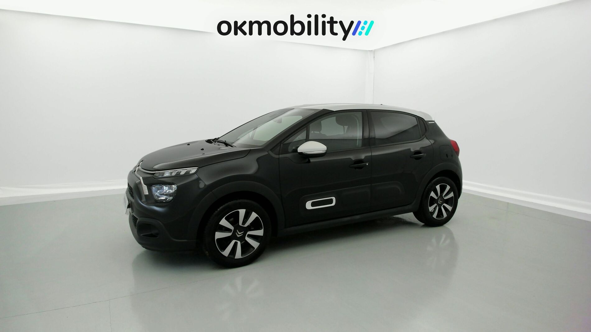 citroen c3 origin max 1.2 PURETECH 83 2024 negro perla nera / blanco 4