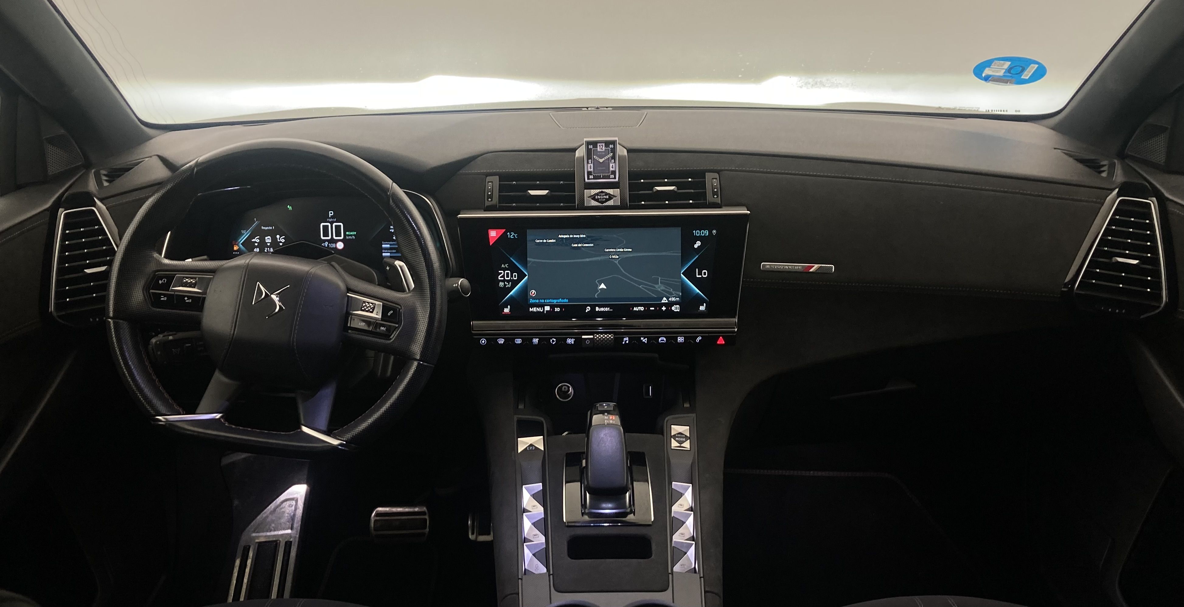 ds ds7 crossback performance line + E-TENSE 300 CA 2022 crystal pearl 24