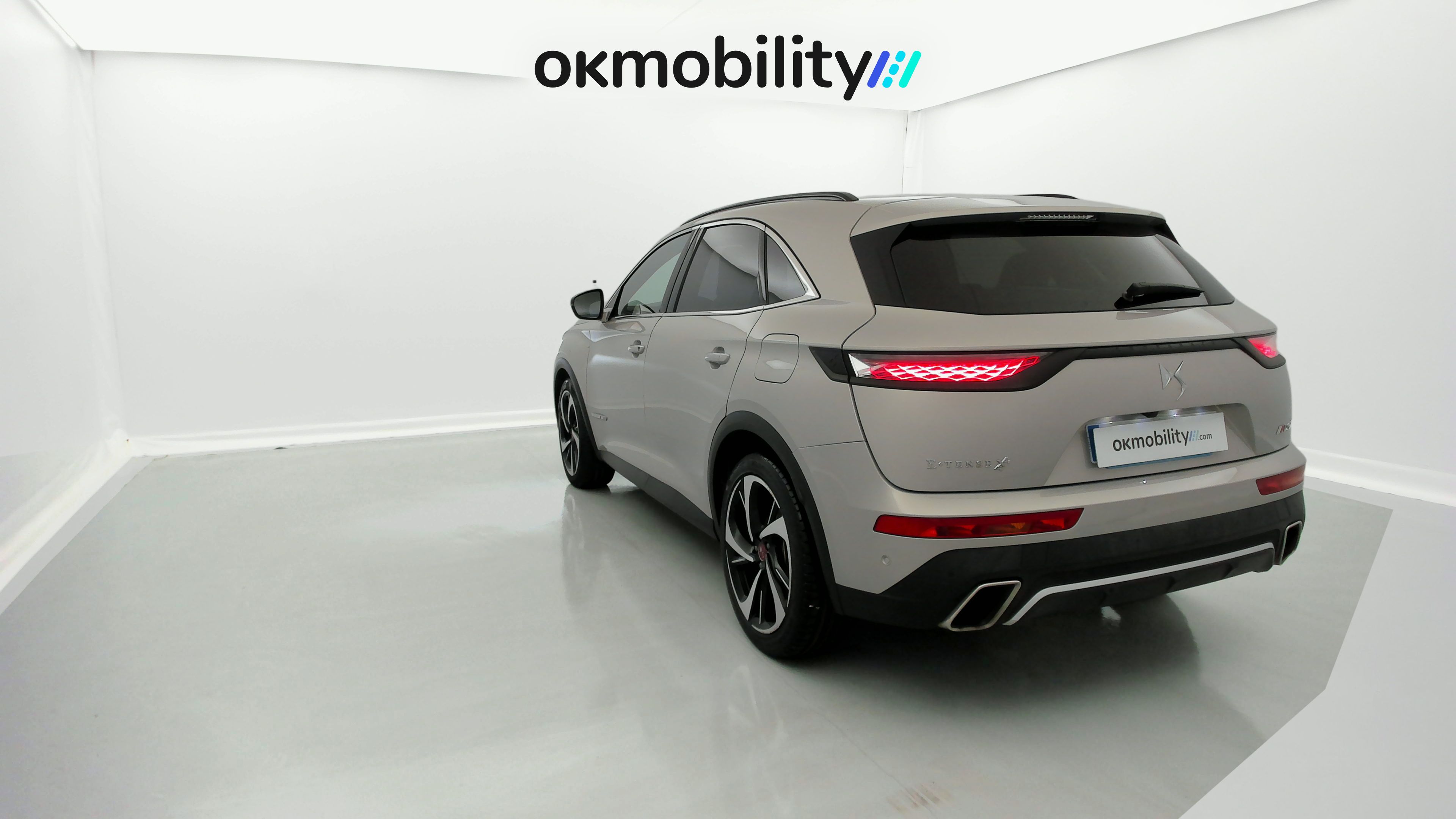 ds ds7 crossback performance line + E-TENSE 300 CA 2022 crystal pearl 9