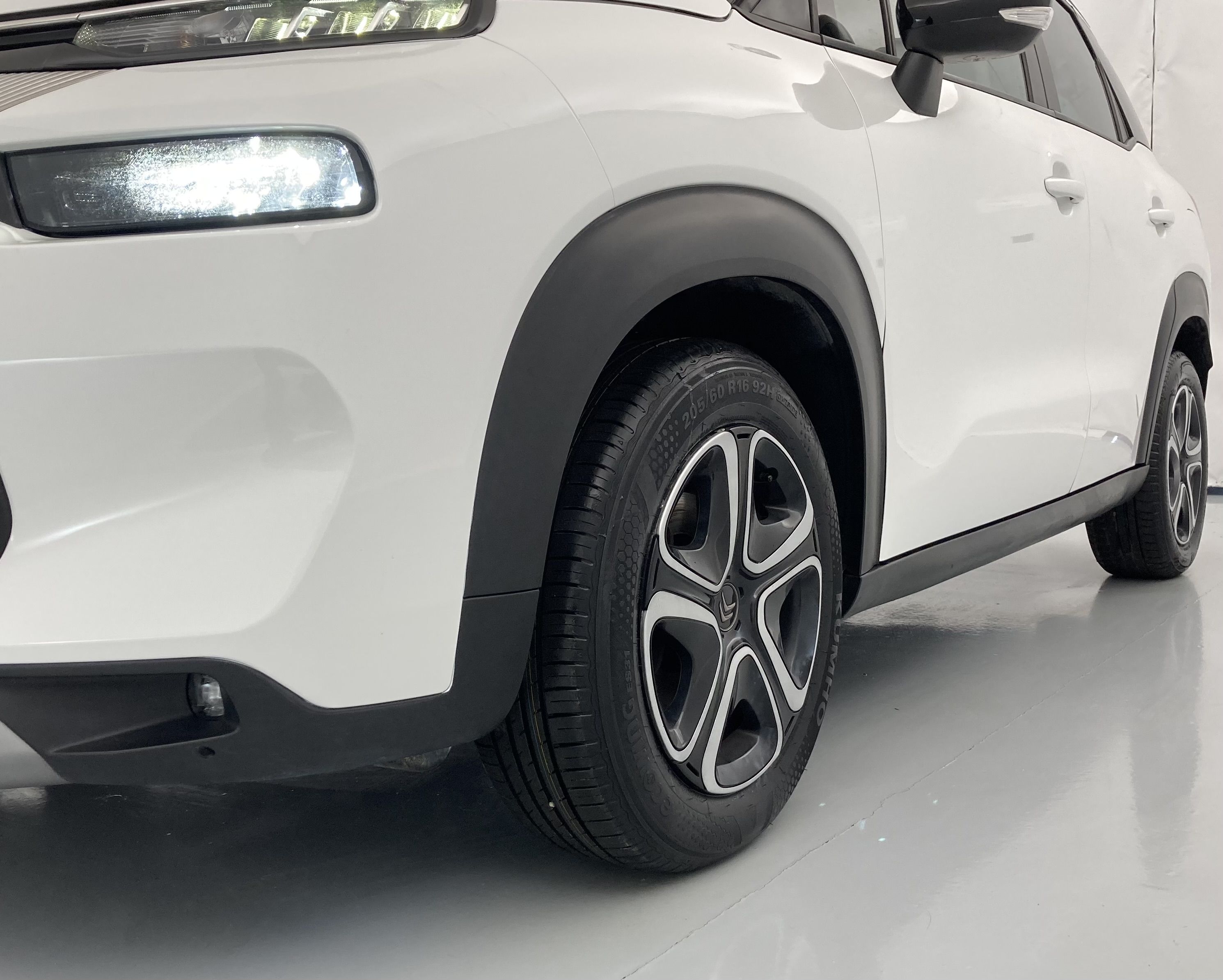 citroen c3 aircross feel pack 1.2 PURETECH 110 2022 blanco blanquise 28