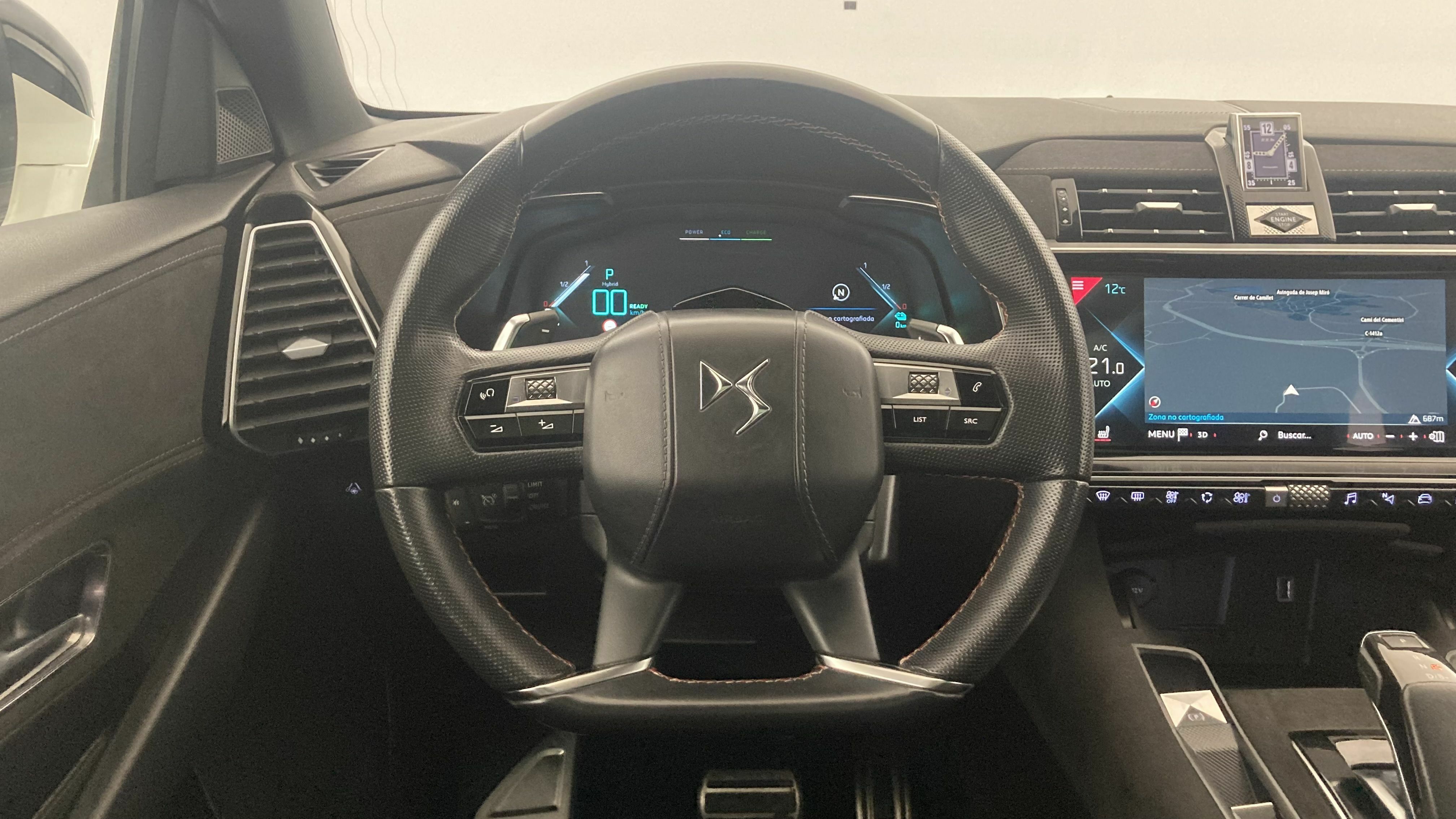 ds ds7 crossback performance line + E-TENSE 300 CA 2022 blanco nacarado 16