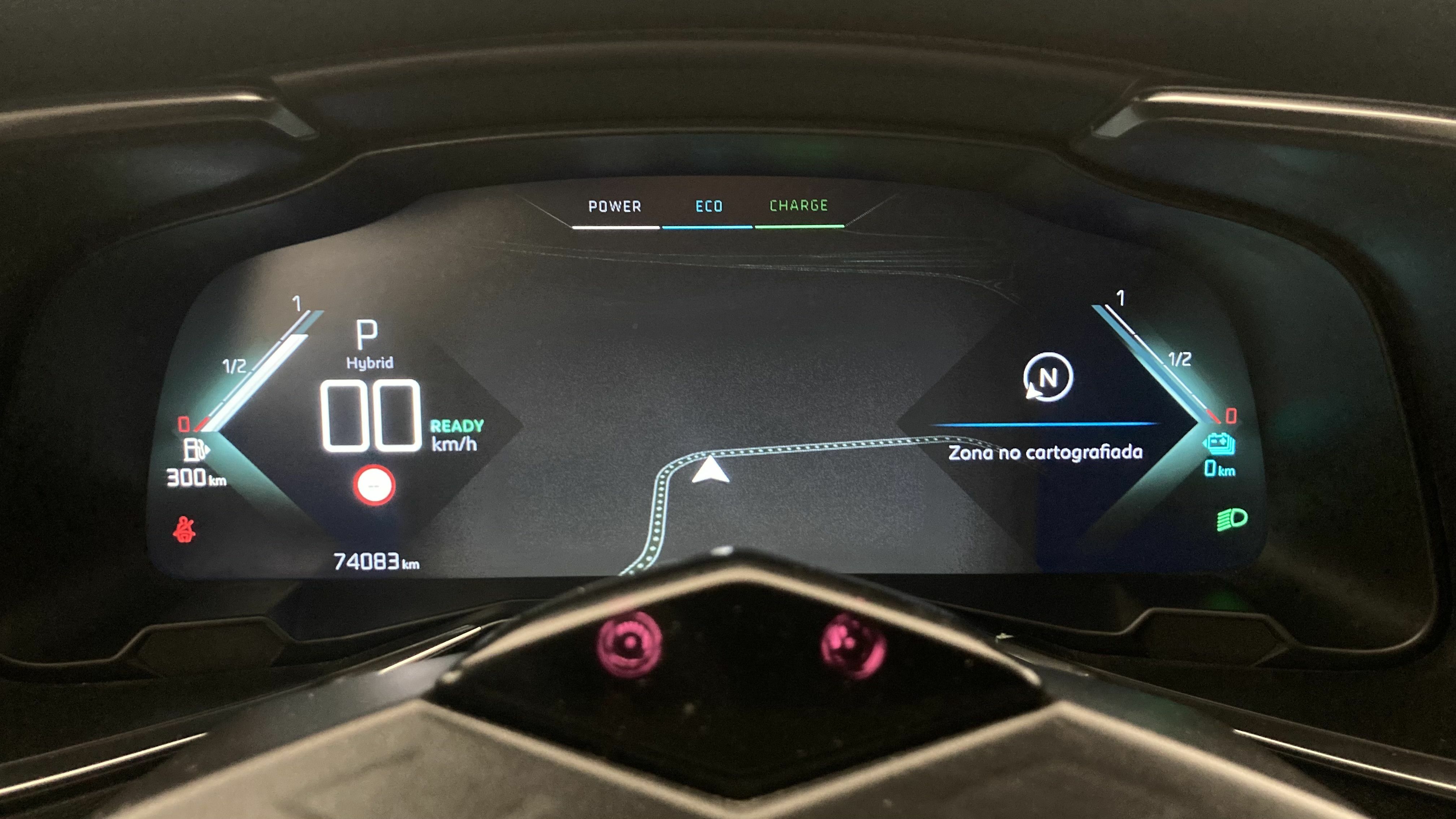 ds ds7 crossback performance line + E-TENSE 300 CA 2022 blanco nacarado 17