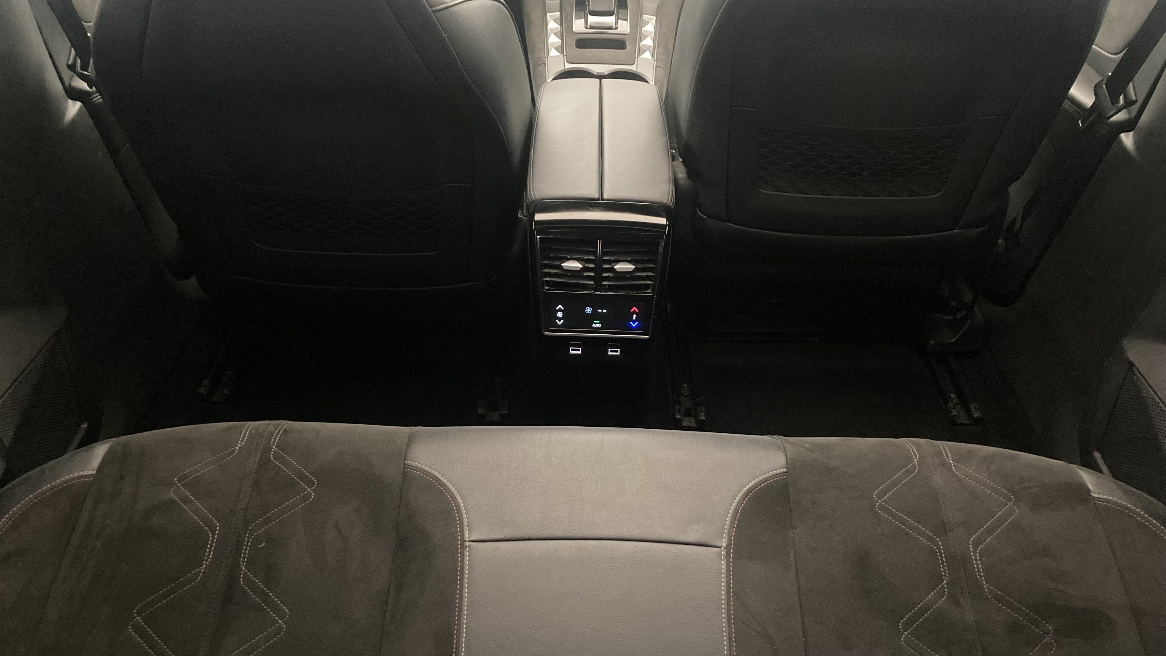 ds ds7 crossback performance line + E-TENSE 300 CA 2022 blanco nacarado 21