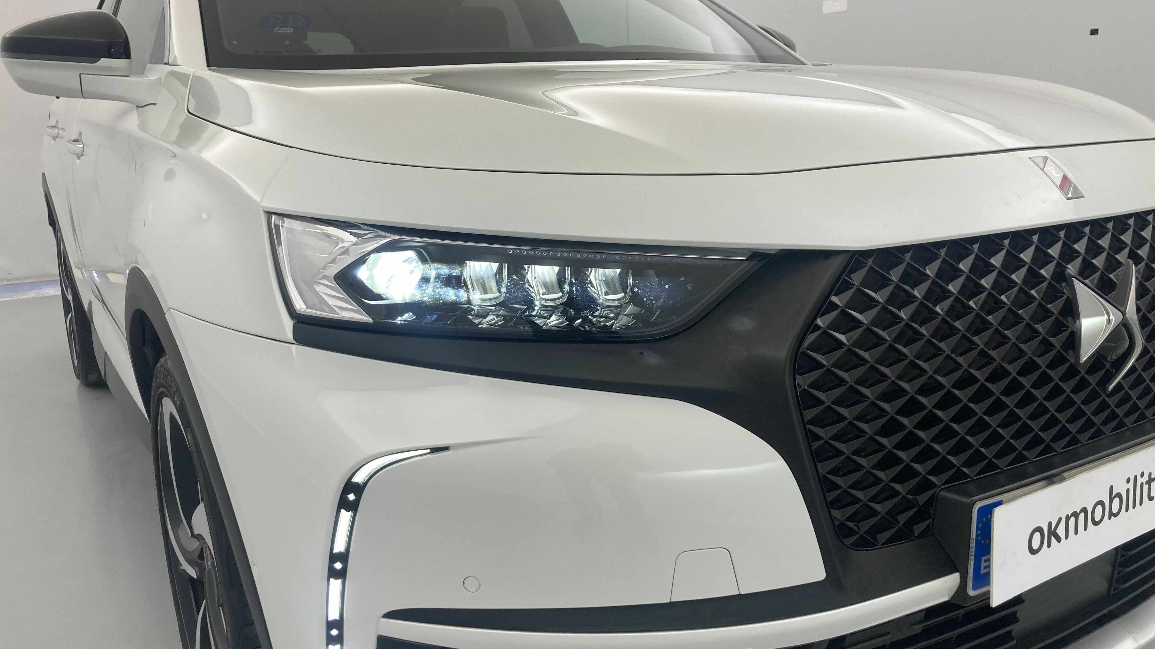 ds ds7 crossback performance line + E-TENSE 300 CA 2022 blanco nacarado 28
