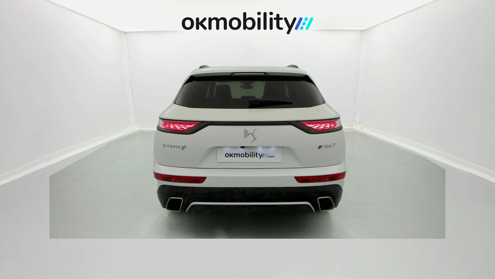 ds ds7 crossback performance line + E-TENSE 300 CA 2022 blanco nacarado 9