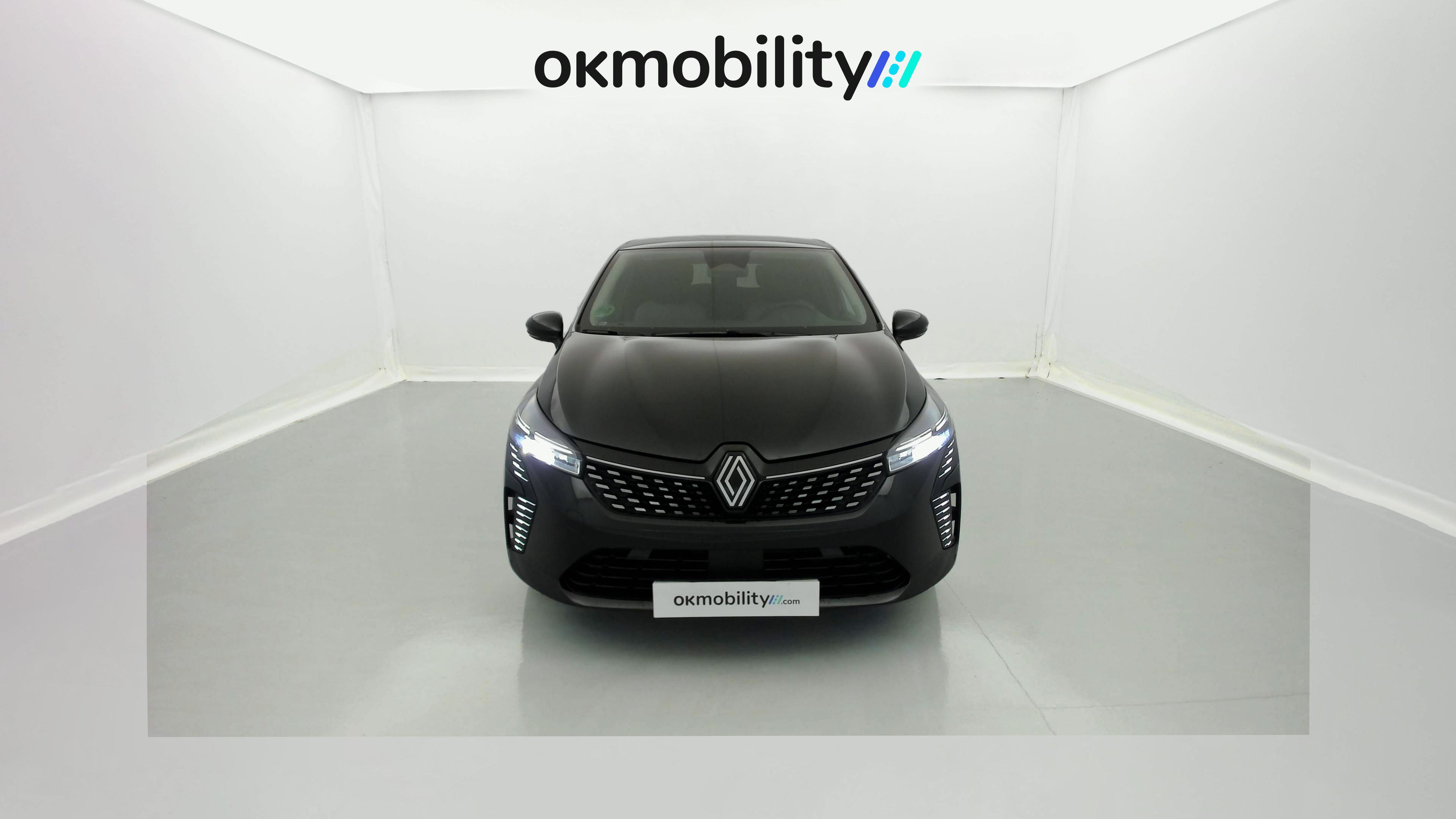 renault clio evolution 1.5 DCI 100 2025 negro brillante 1