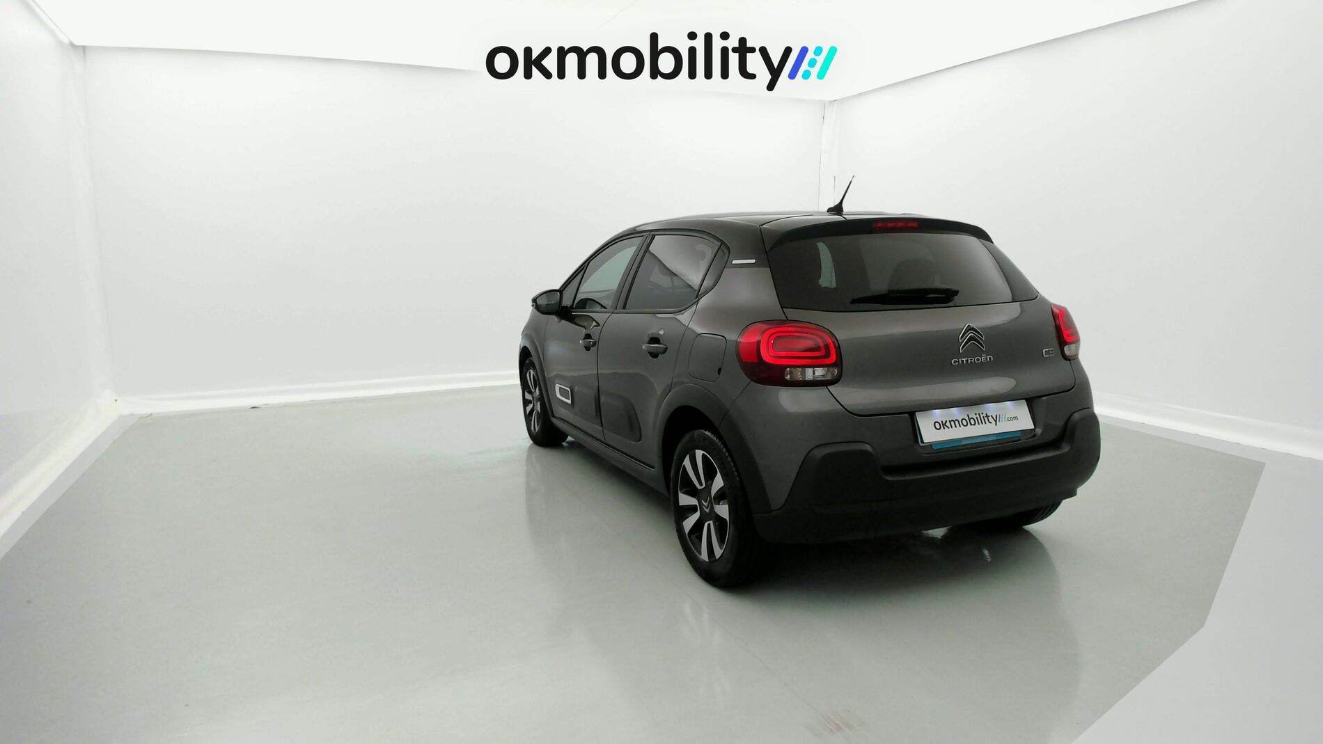 citroen c3 origin max 1.2 PURETECH 83 2024 gris platino / negro 8