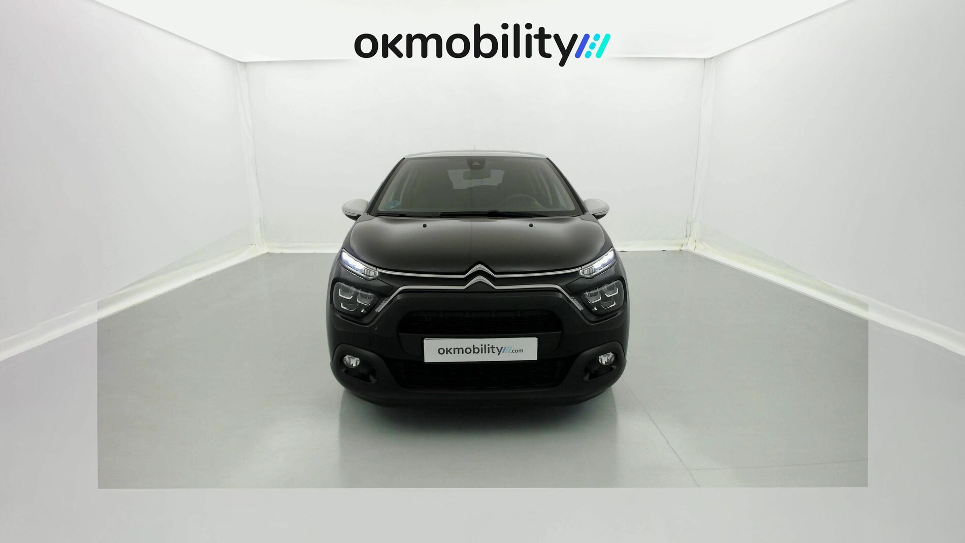 citroen c3 origin max 1.2 PURETECH 83 2024 negro perla nera / blanco 4