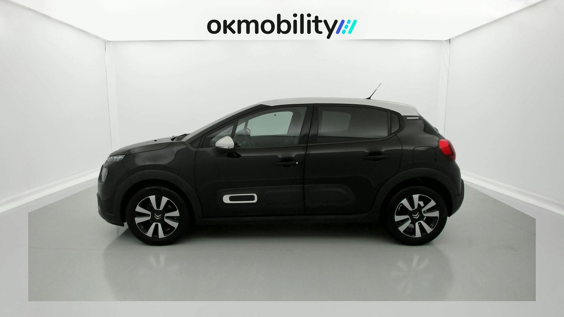 citroen c3 origin max 1.2 PURETECH 83 2024 negro perla nera / blanco 7