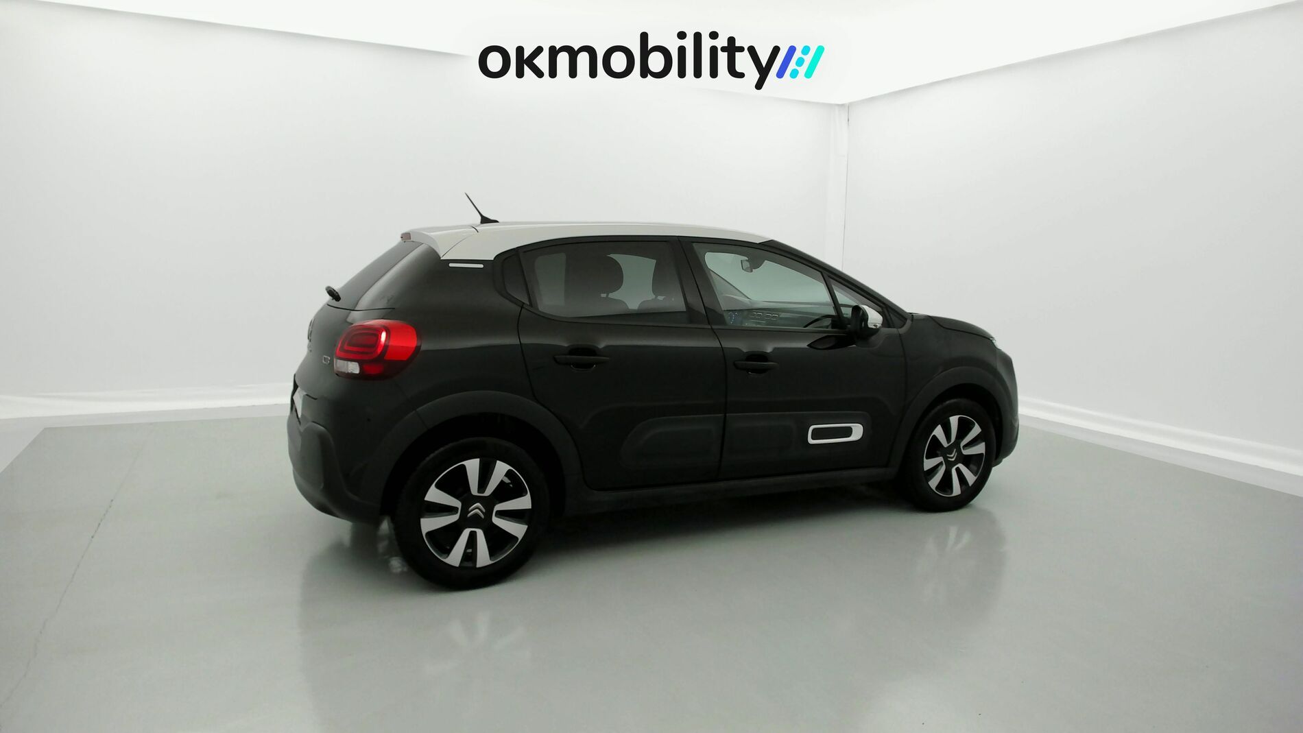 citroen c3 origin max 1.2 PURETECH 83 2024 negro perla nera / blanco 12