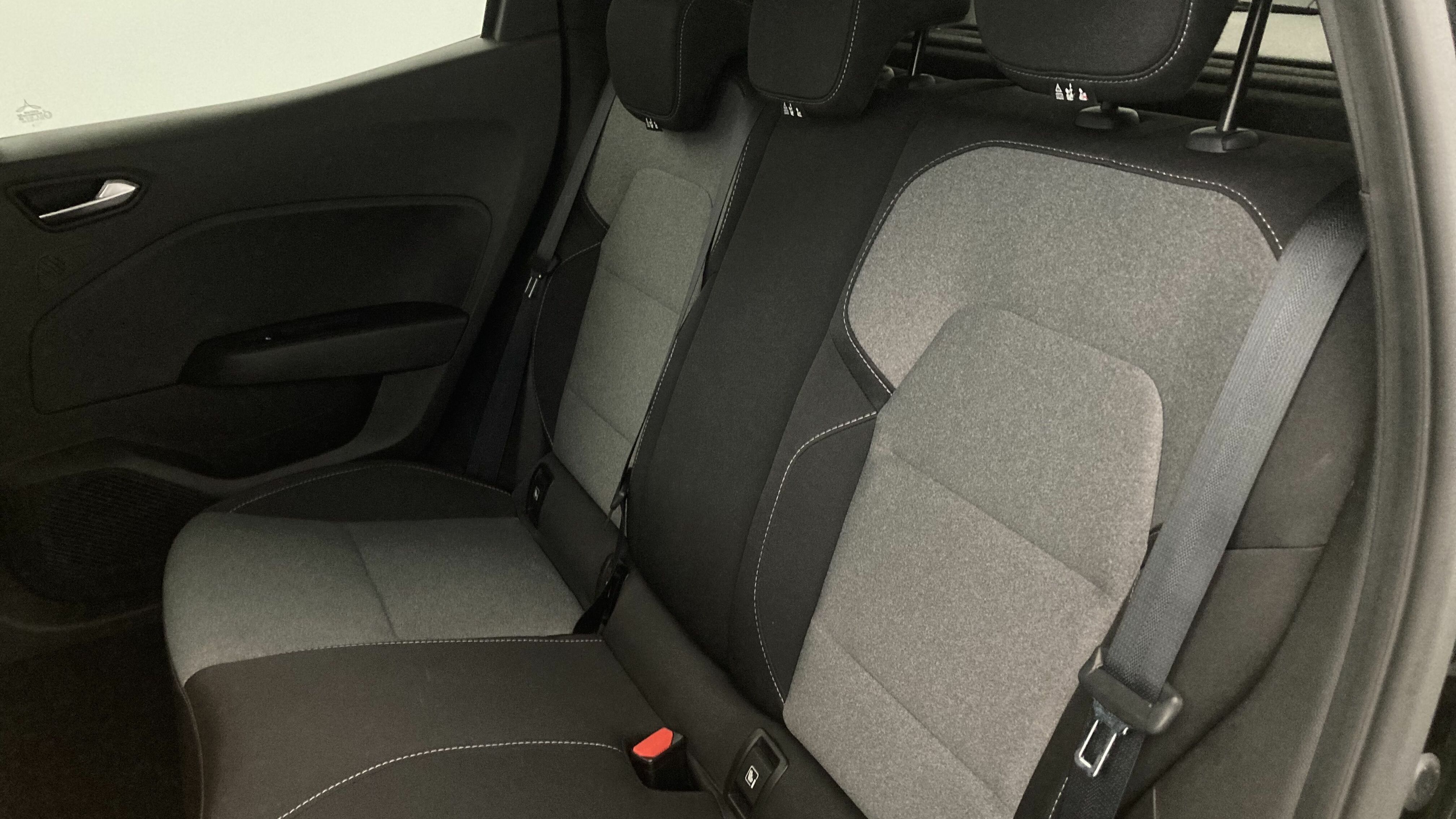 renault clio evolution 1.5 DCI 100 2025 negro brillante 20