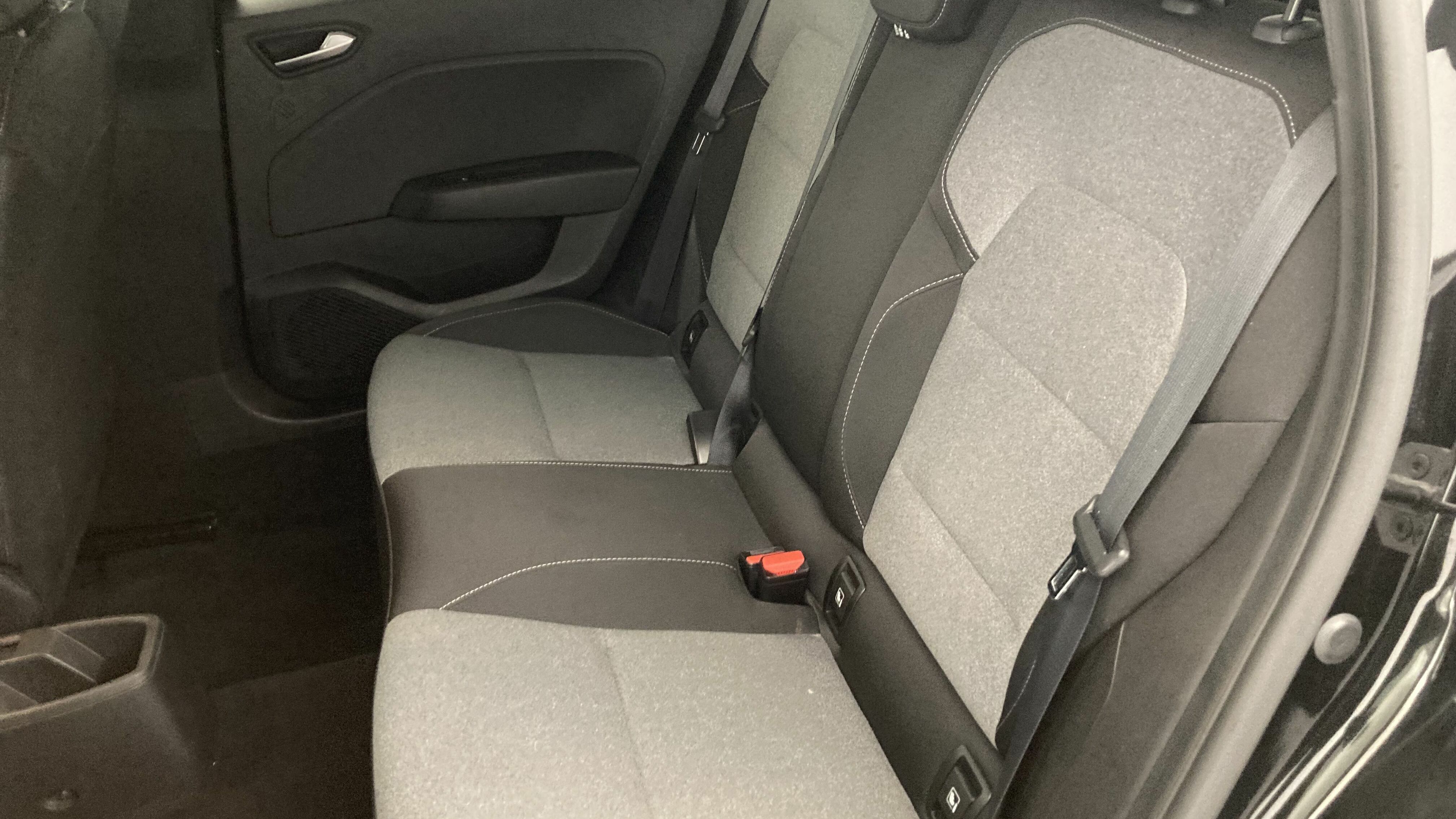 renault clio evolution 1.5 DCI 100 2025 negro brillante 20