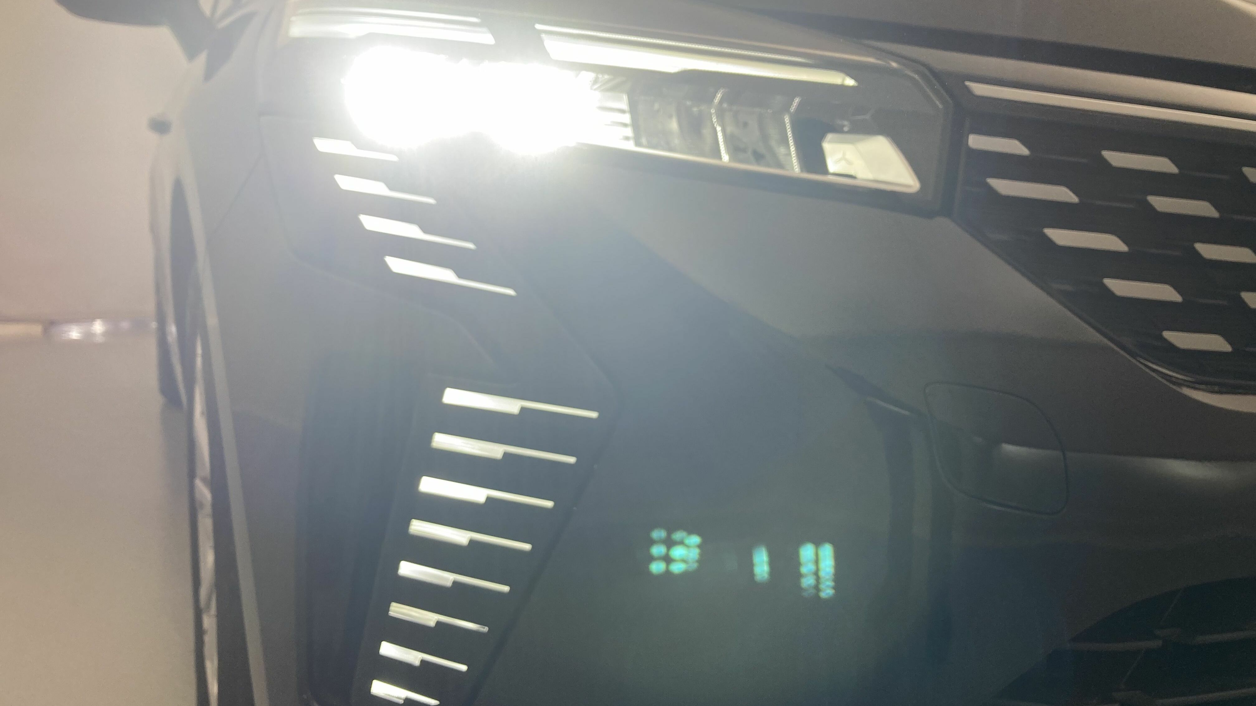 renault clio evolution 1.5 DCI 100 2025 negro brillante 28