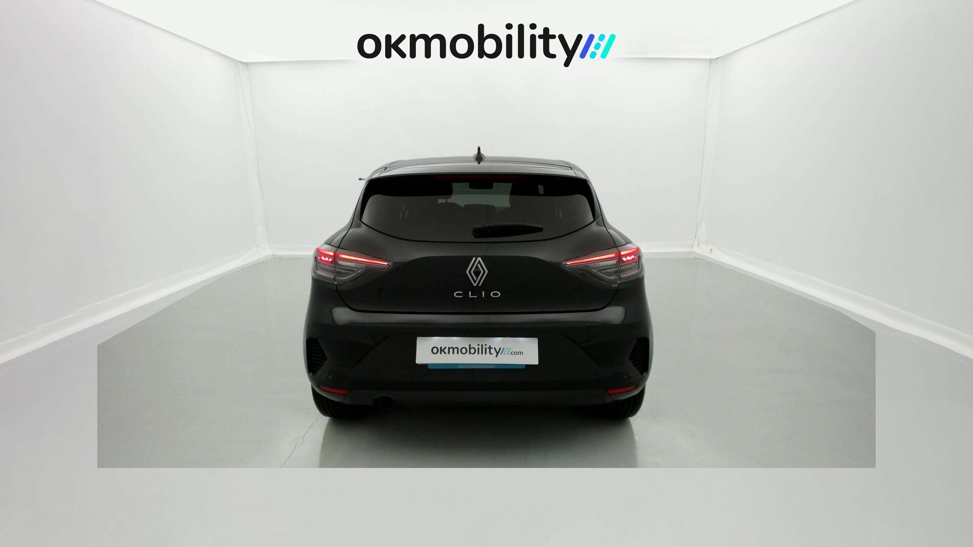 renault clio evolution 1.5 DCI 100 2025 negro brillante 9