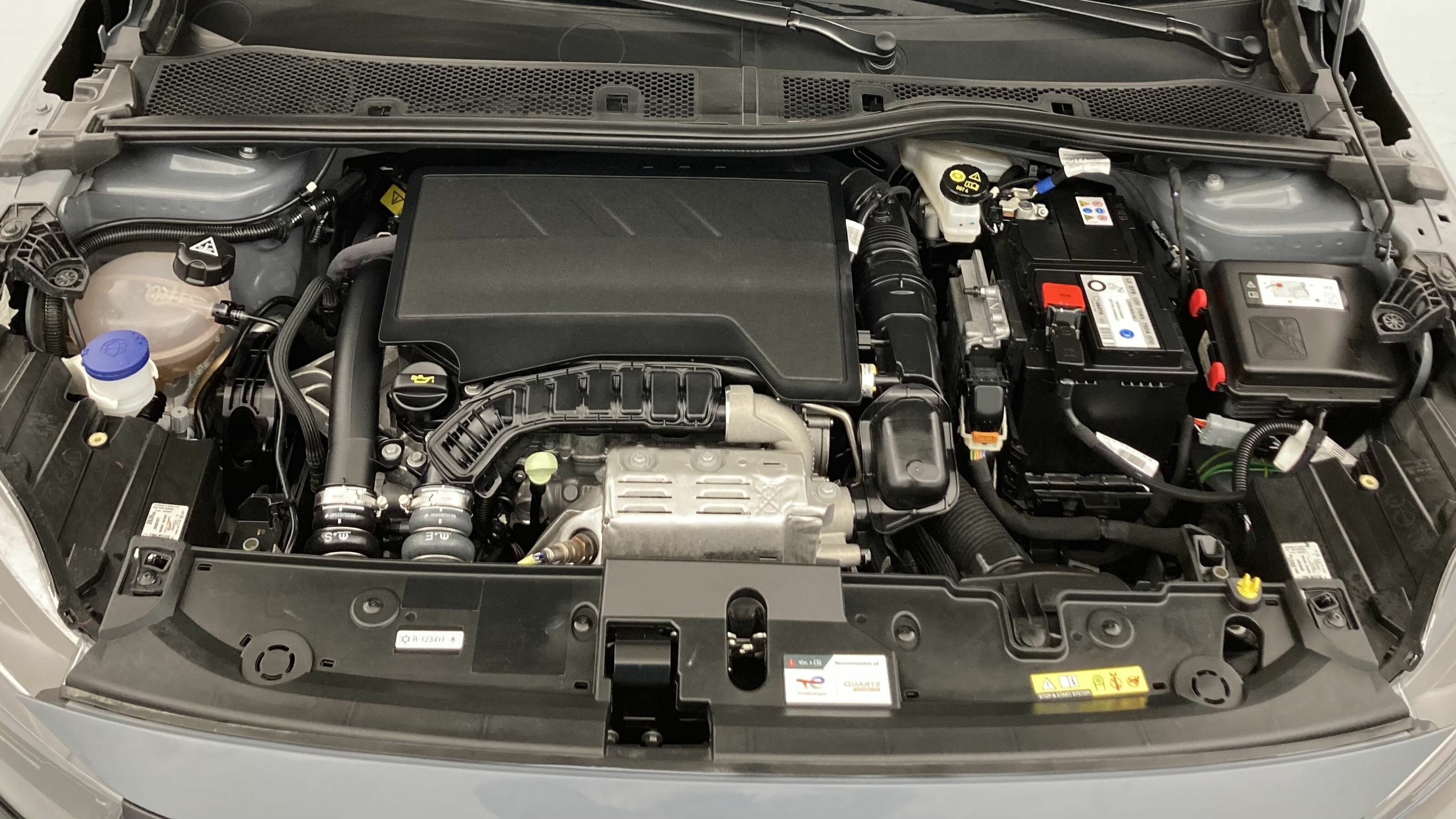 opel corsa gs 1.2T 100 2024 grifik grey 19