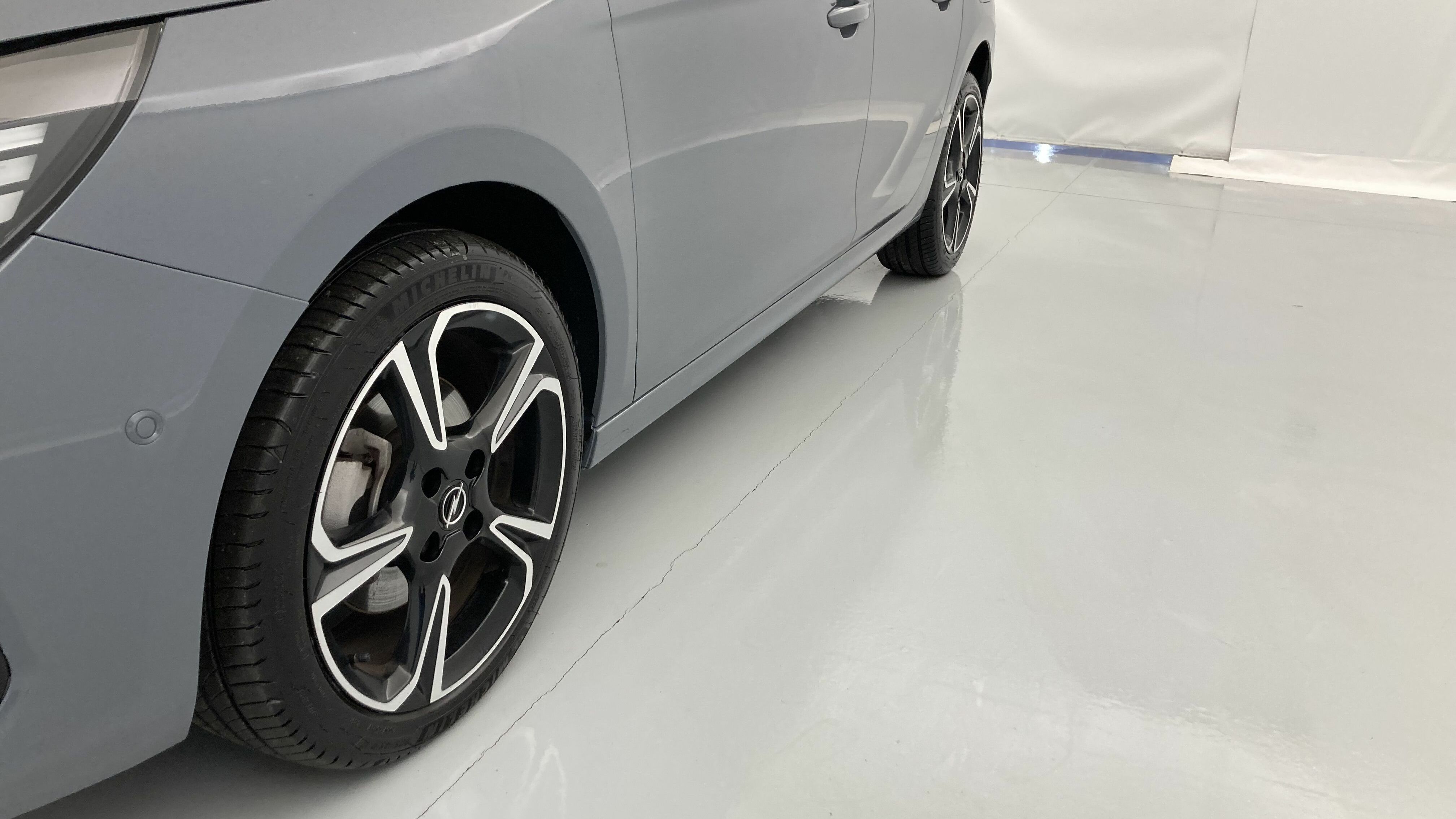 opel corsa gs 1.2T 100 2024 grifik grey 20