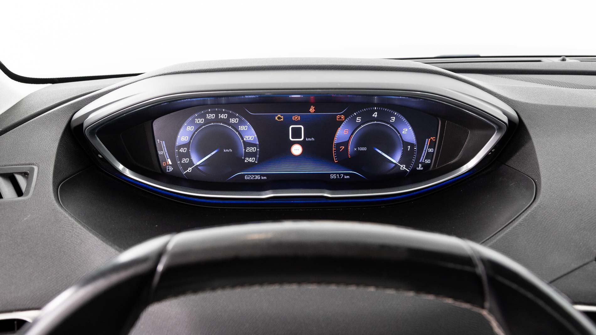 peugeot 3008 active 1.2 PURETECH 130 2018 gris 15