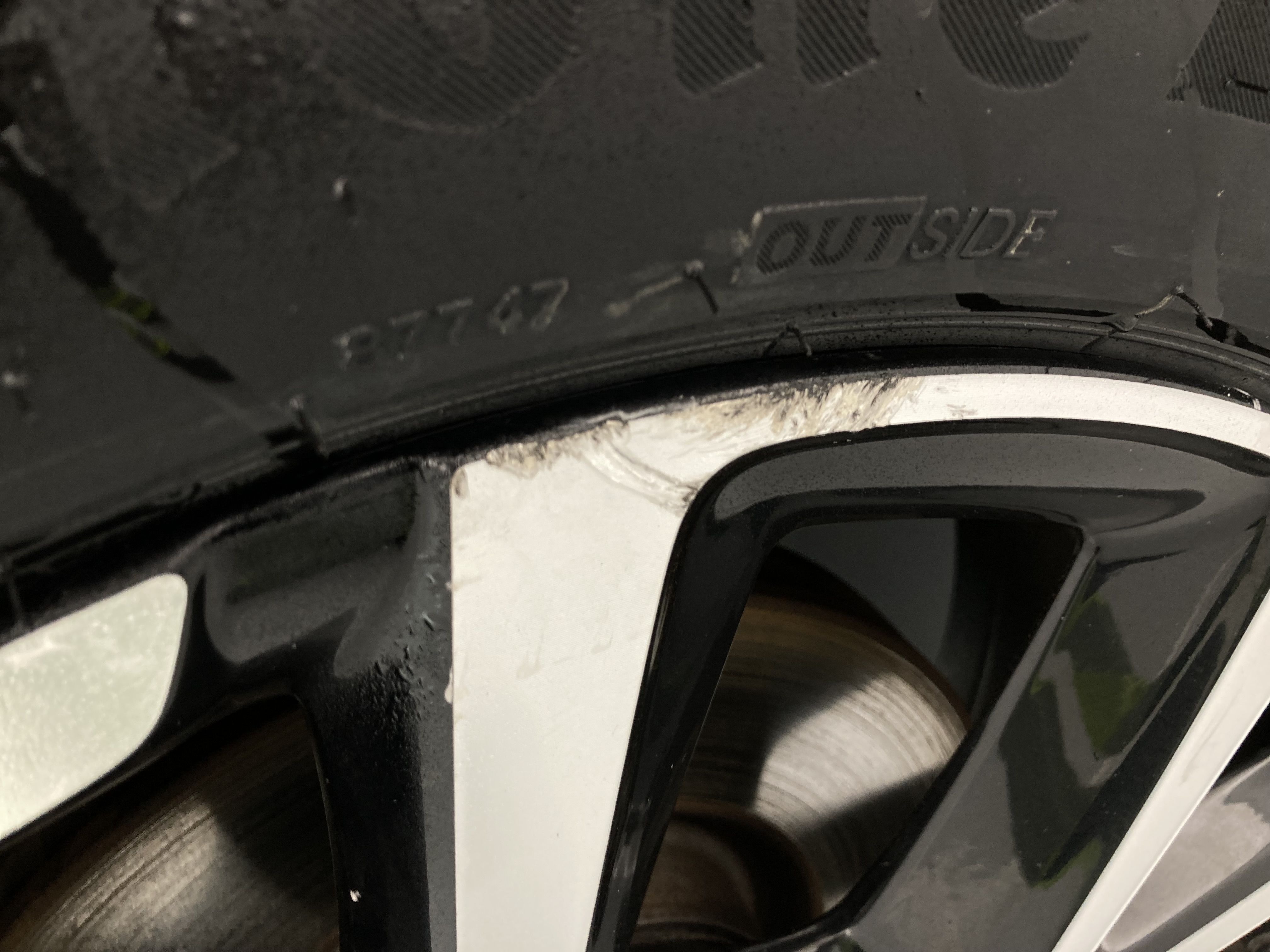 citroen c5 aircross shine 1.6 PURETECH HYBRID 225 E-EAT 2022 blanco nacarado / negro 25