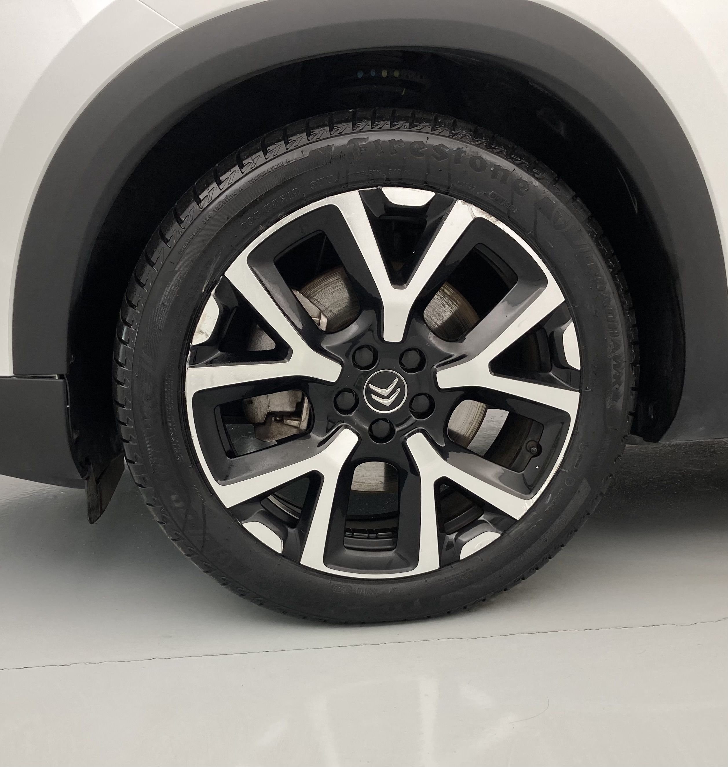 citroen c5 aircross shine 1.6 PURETECH HYBRID 225 E-EAT 2022 blanco nacarado / negro 28