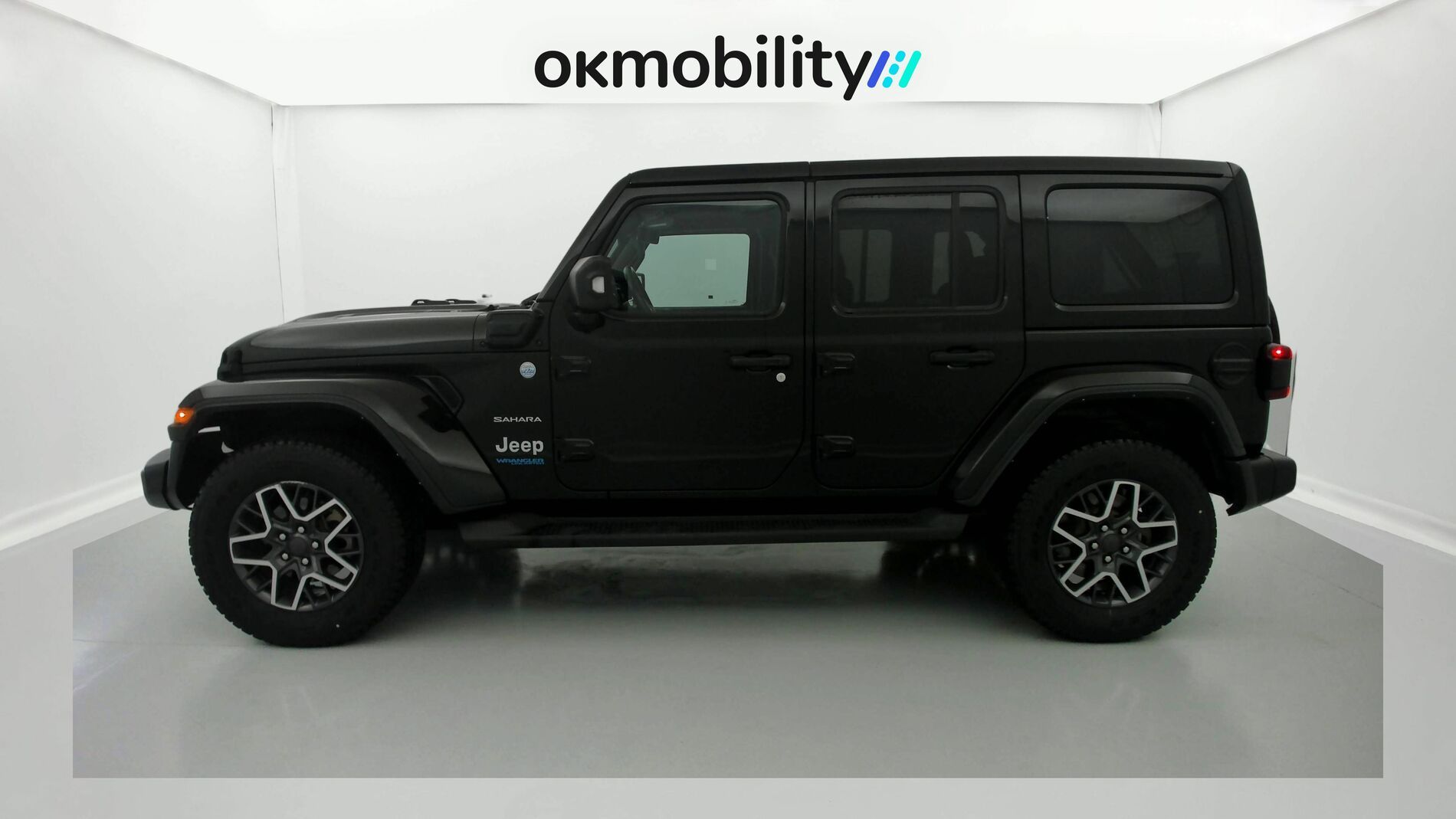 jeep wrangler sahara 2.0 PHEV 380 8ATX 2022 negro 7
