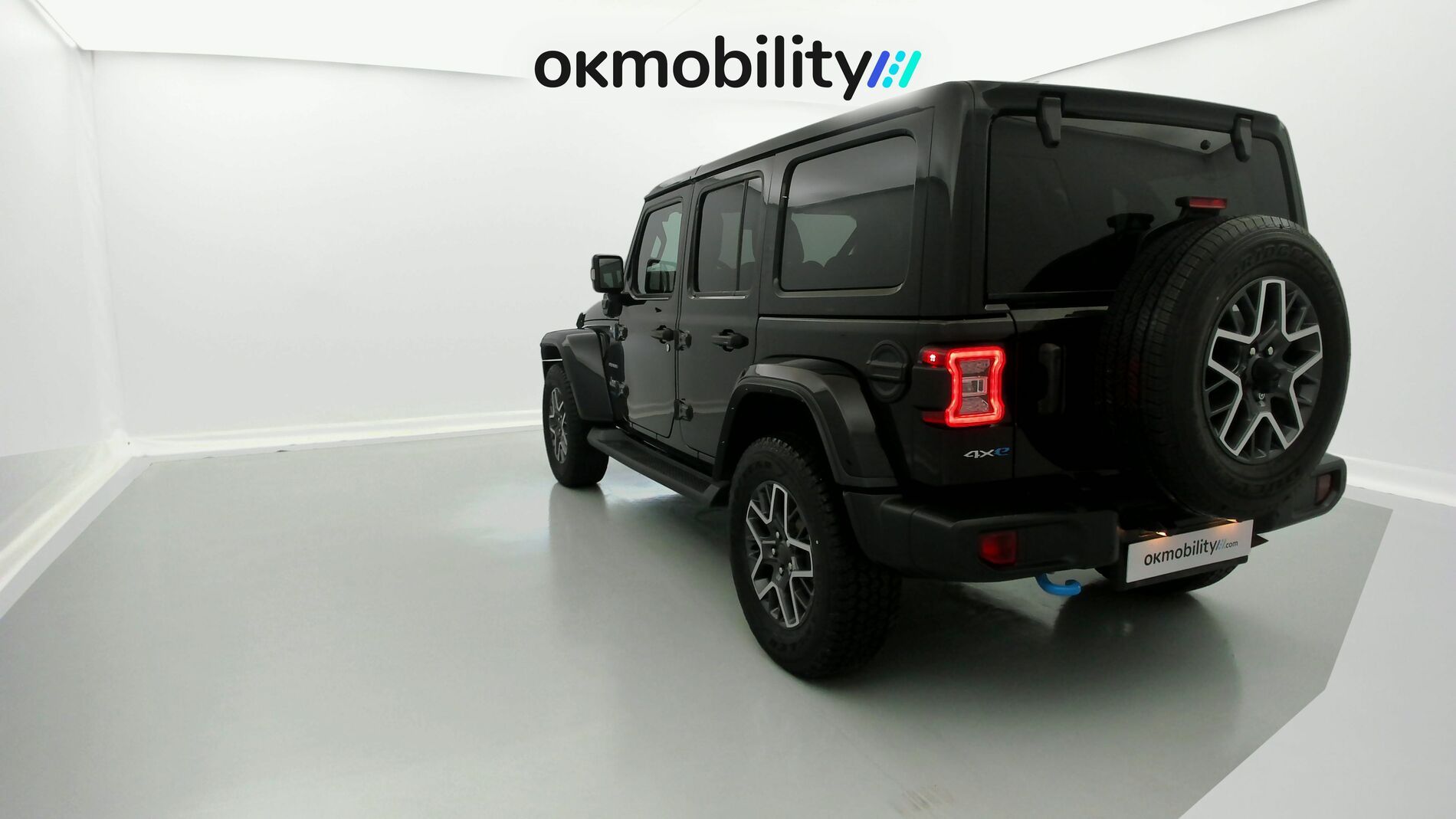 jeep wrangler sahara 2.0 PHEV 380 8ATX 2022 negro 9