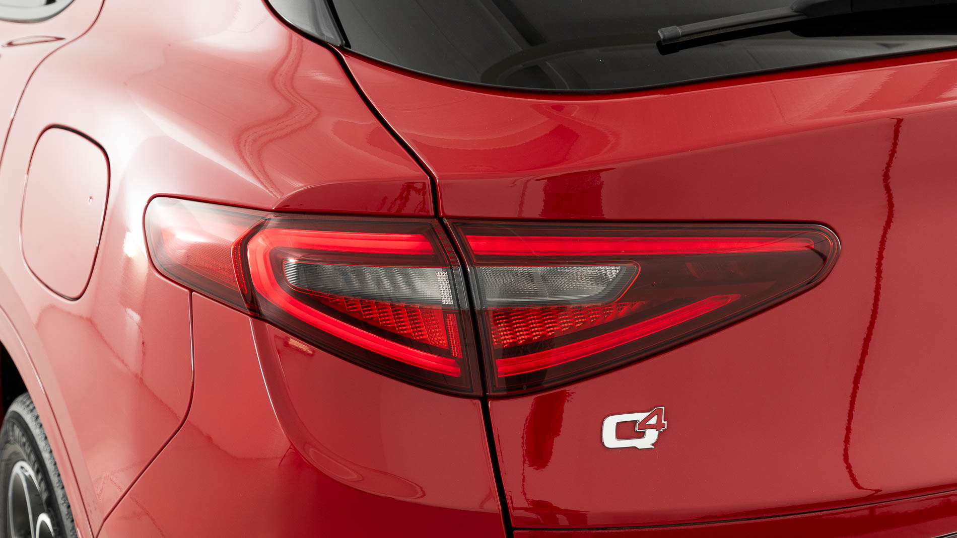 alfa romeo stelvio veloce 2.2 JTD 210 AWD CA 2022 rosso alfa 35