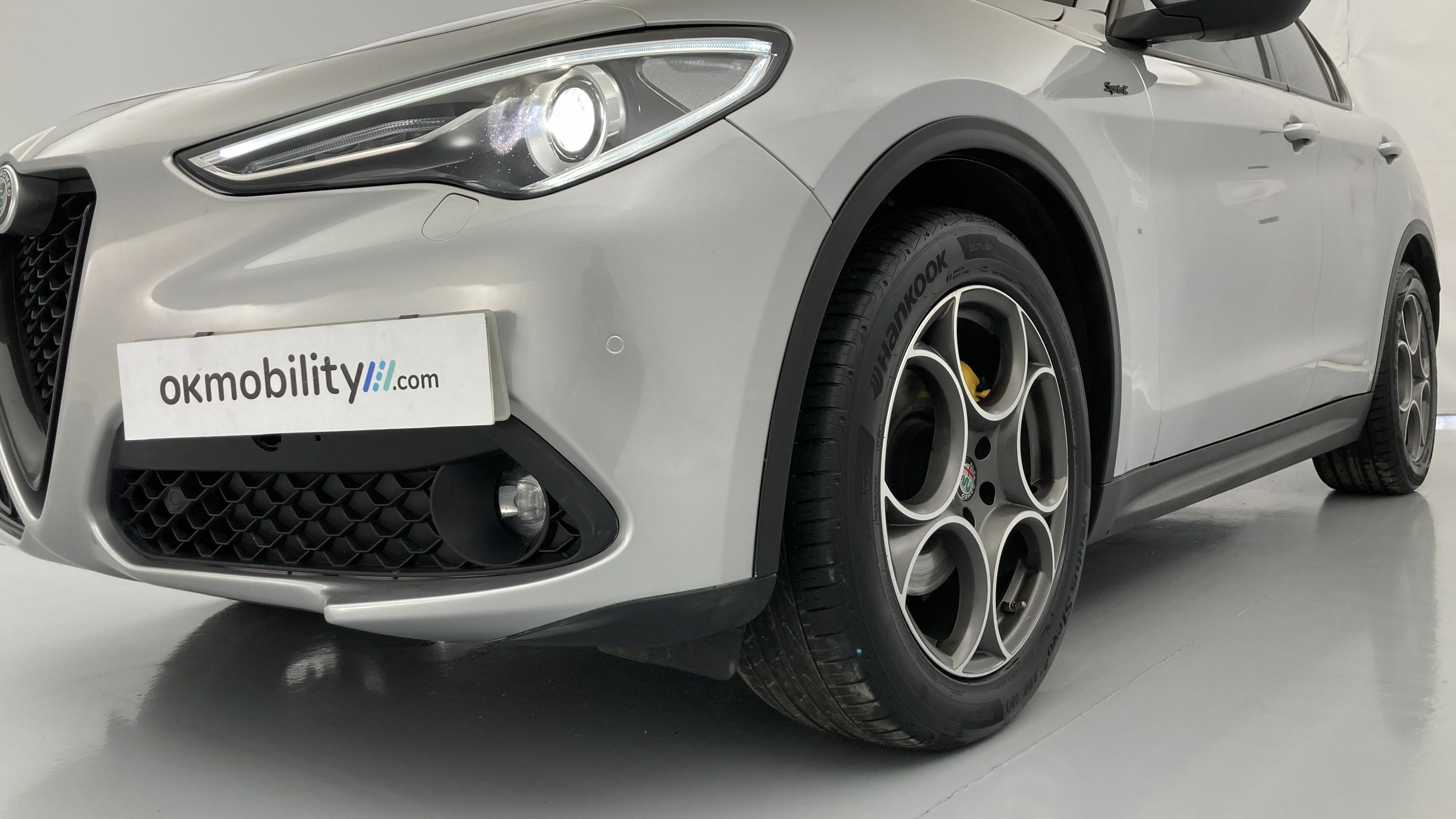 alfa romeo stelvio sprint 2.2 JTD 190 AWD CA 2022 silverstone grey 26