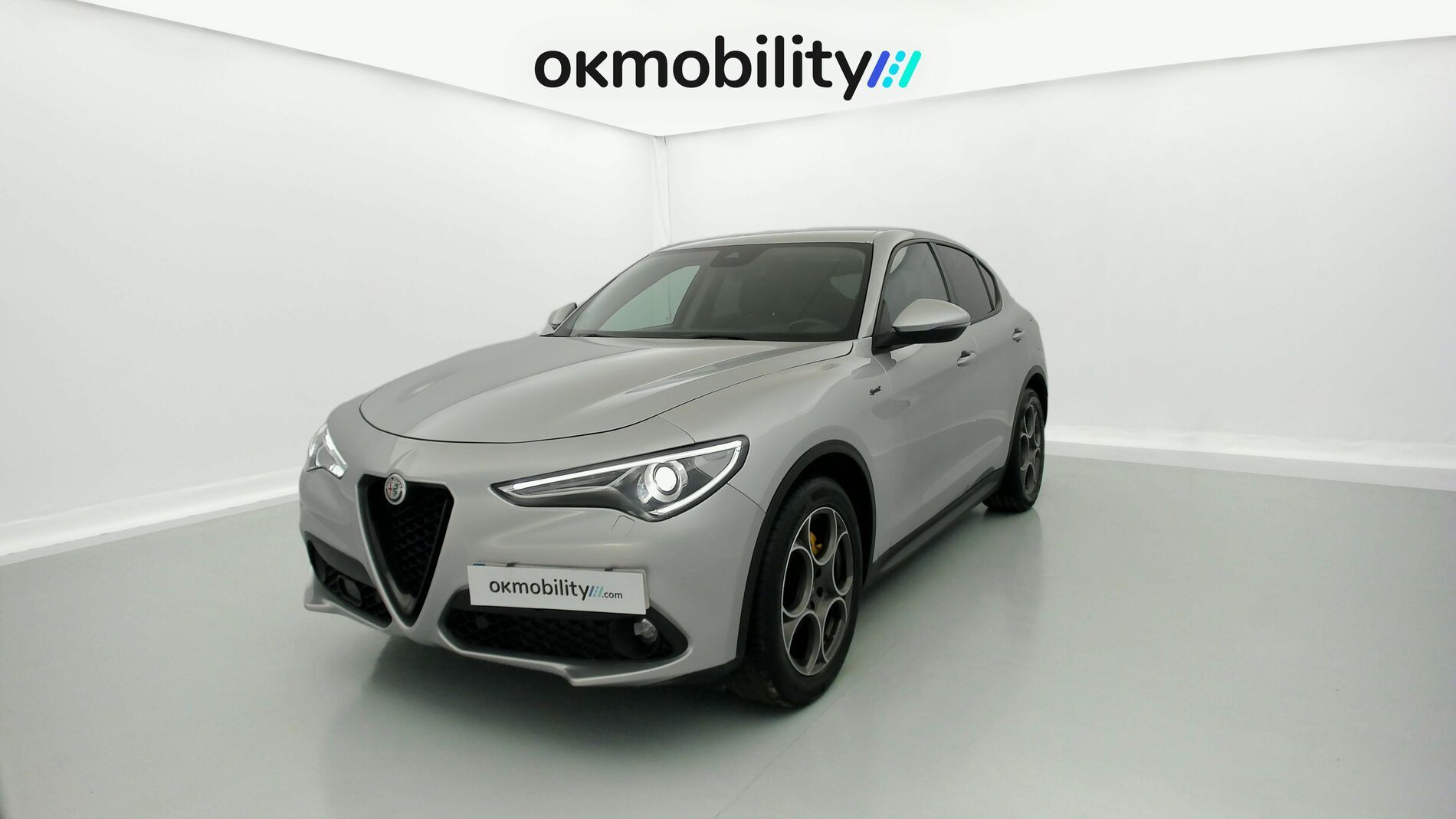 alfa romeo stelvio sprint 2.2 JTD 190 AWD CA 2022 silverstone grey 1