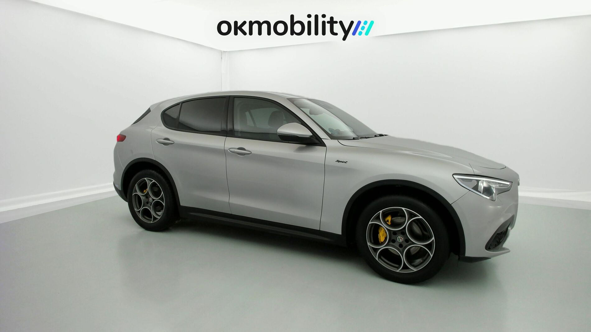alfa romeo stelvio sprint 2.2 JTD 190 AWD CA 2022 silverstone grey 2