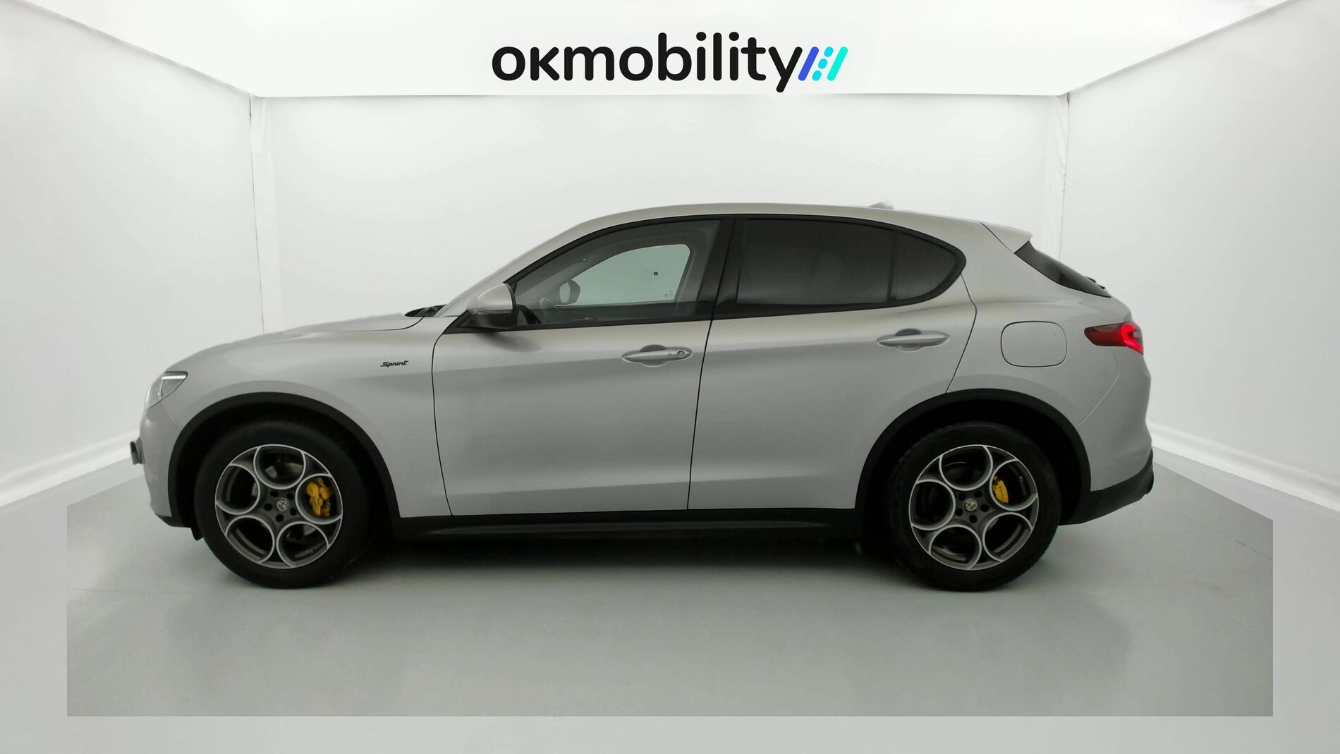 alfa romeo stelvio sprint 2.2 JTD 190 AWD CA 2022 silverstone grey 7