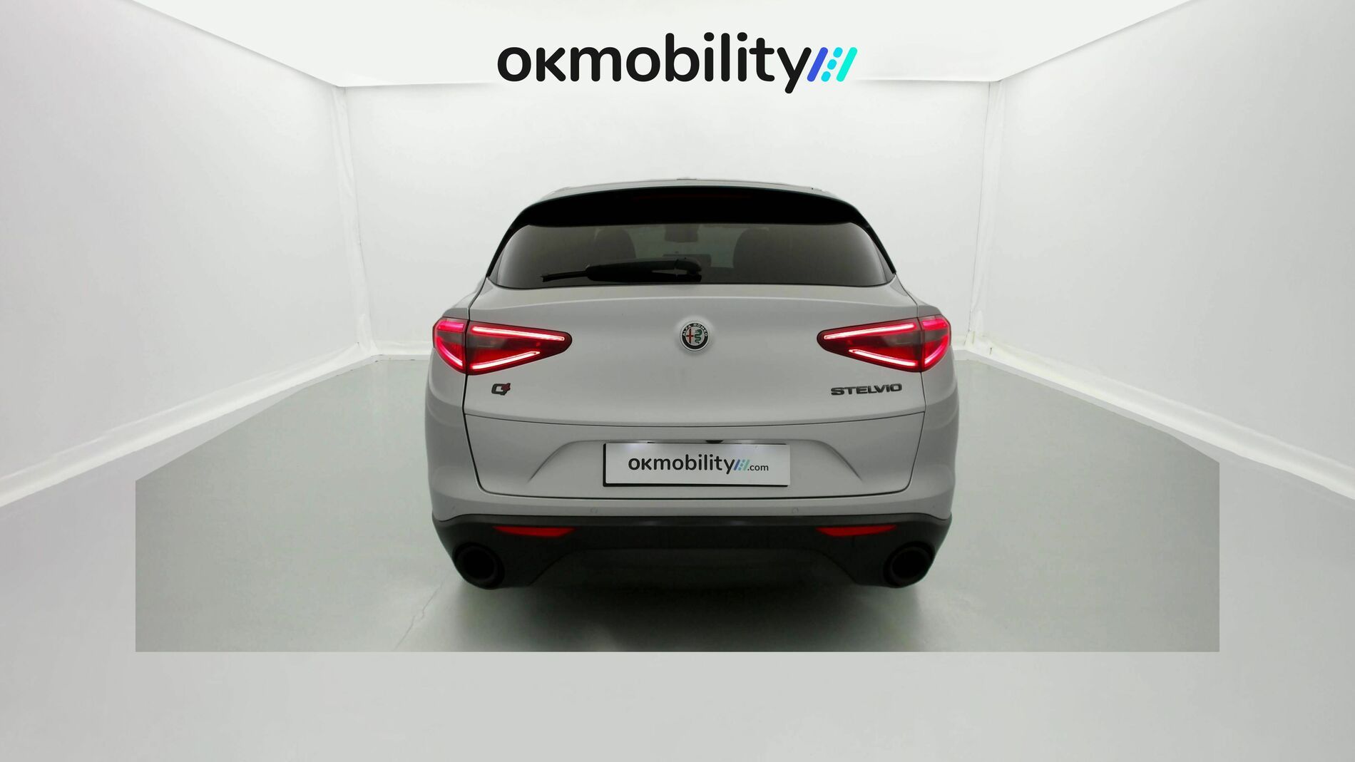 alfa romeo stelvio sprint 2.2 JTD 190 AWD CA 2022 silverstone grey 10